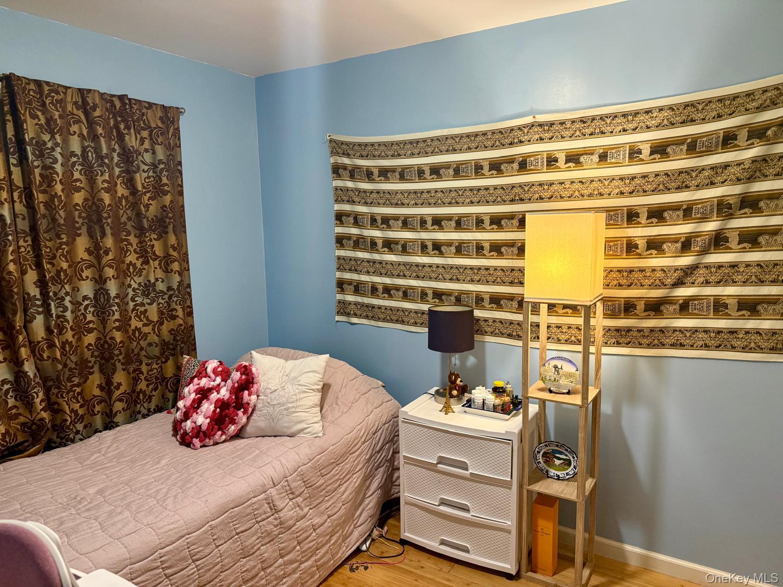 129 Nassau Lane, Island Park, NY 11558