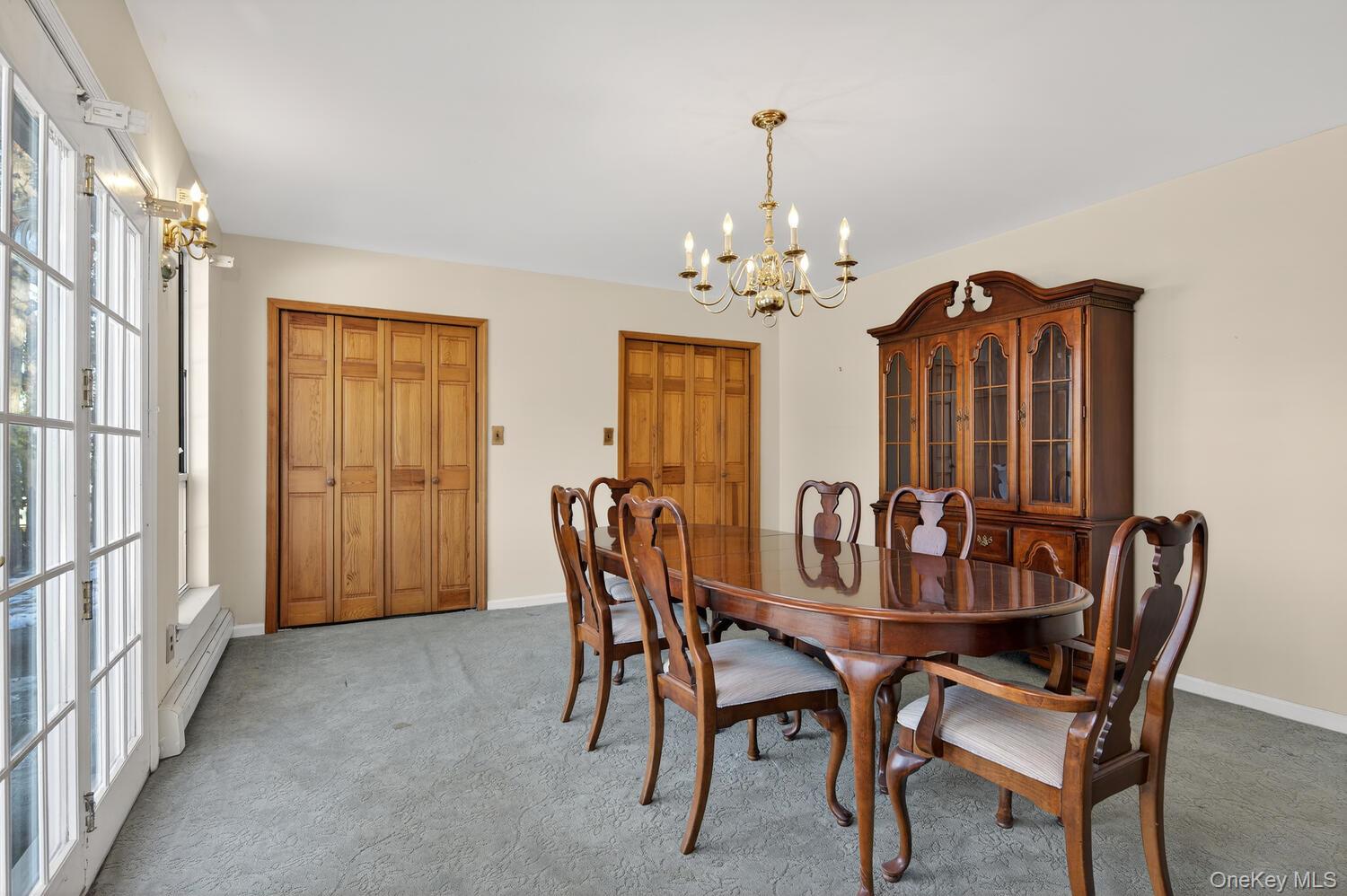 2 Kirkup Street, Bay Shore, NY 11706