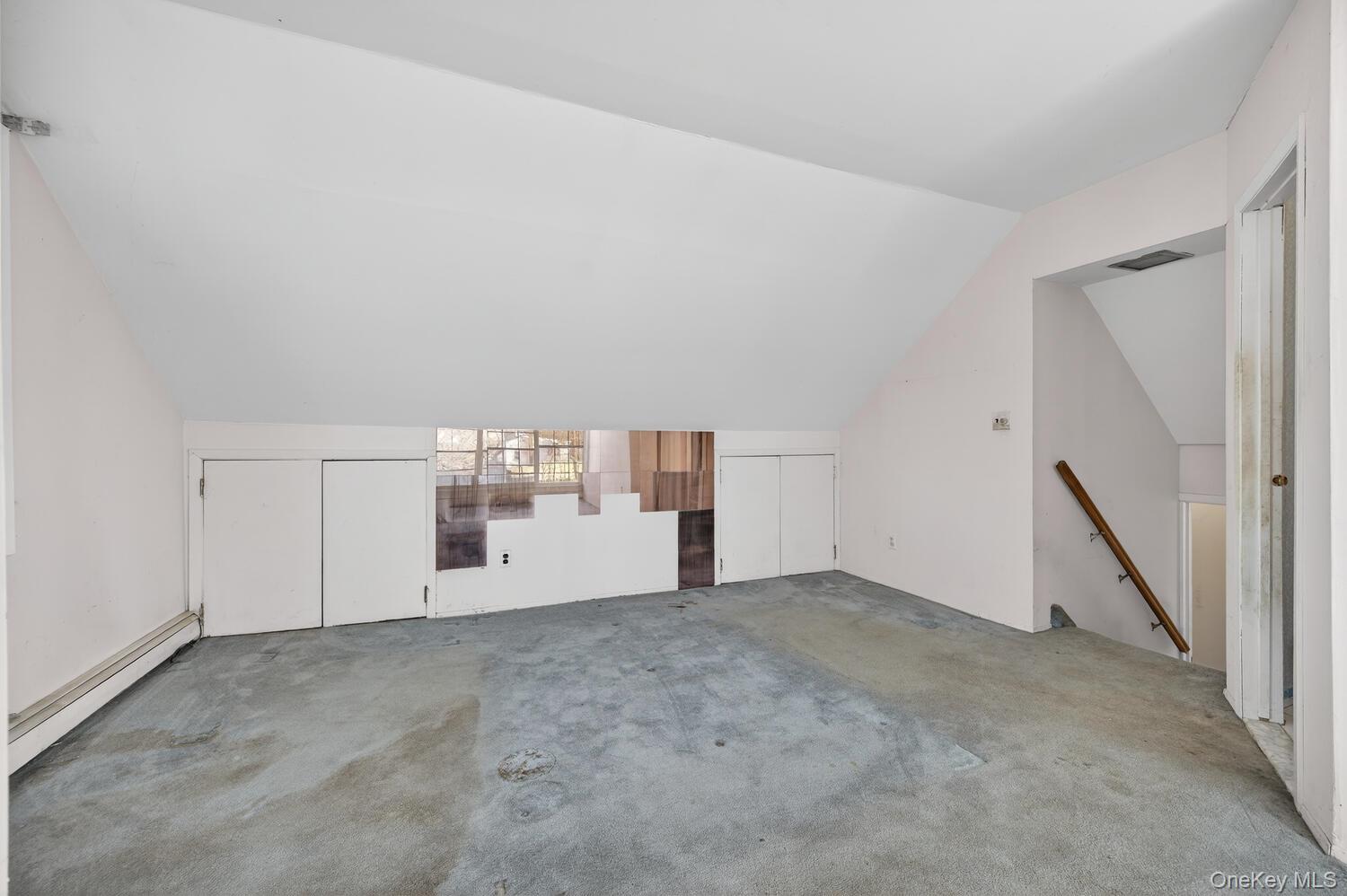 2 Kirkup Street, Bay Shore, NY 11706