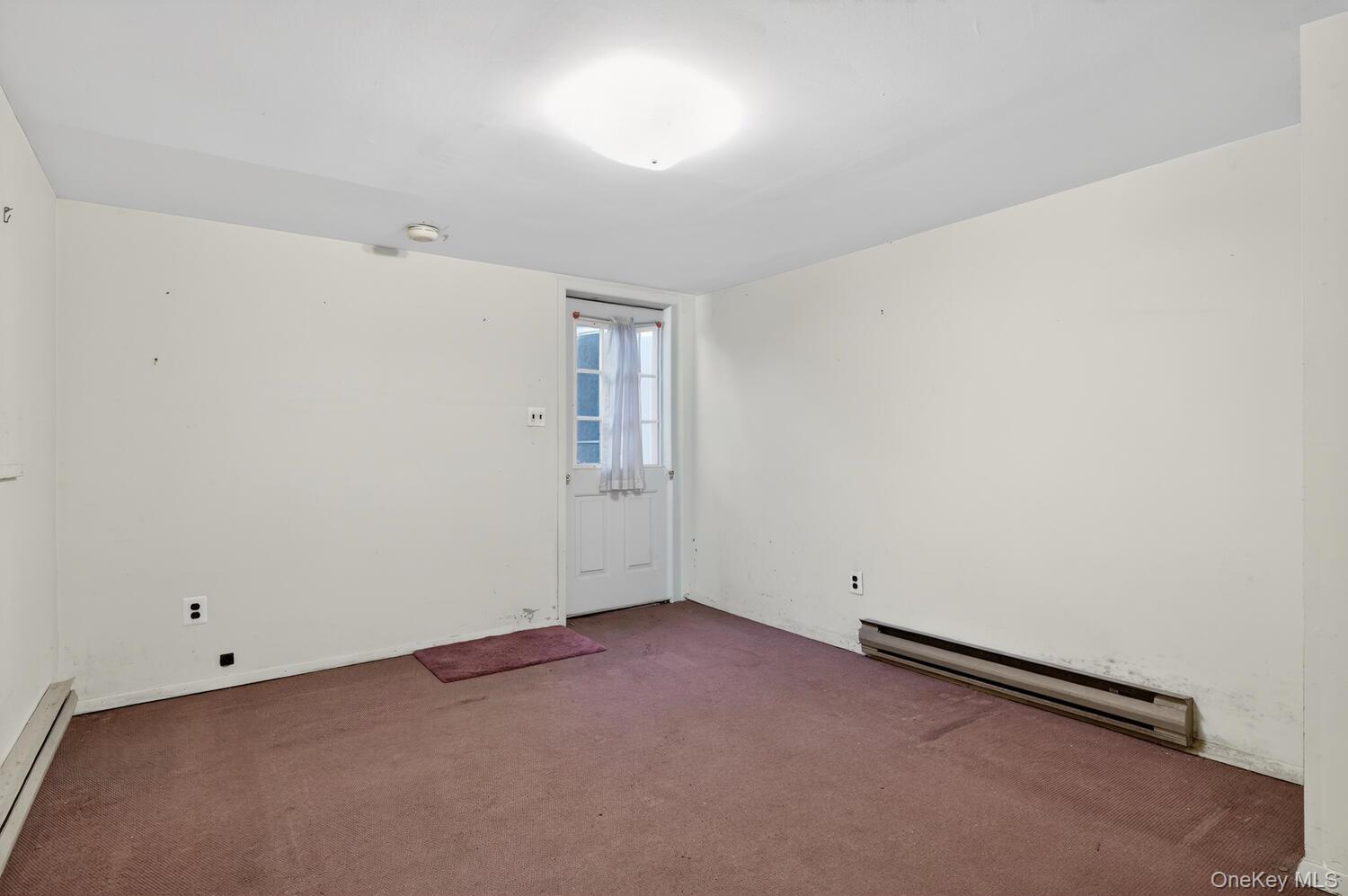 2 Kirkup Street, Bay Shore, NY 11706