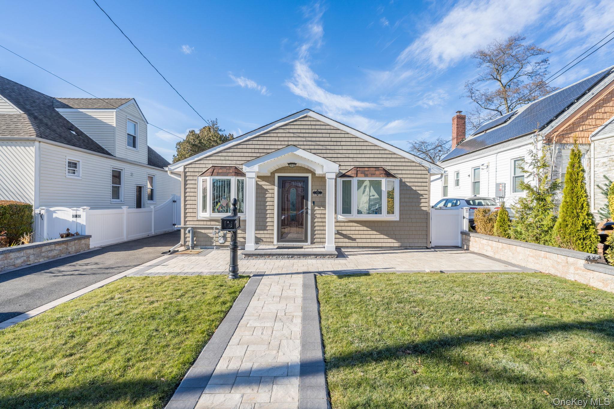 69 Harriet Avenue, Hempstead, NY 11550
