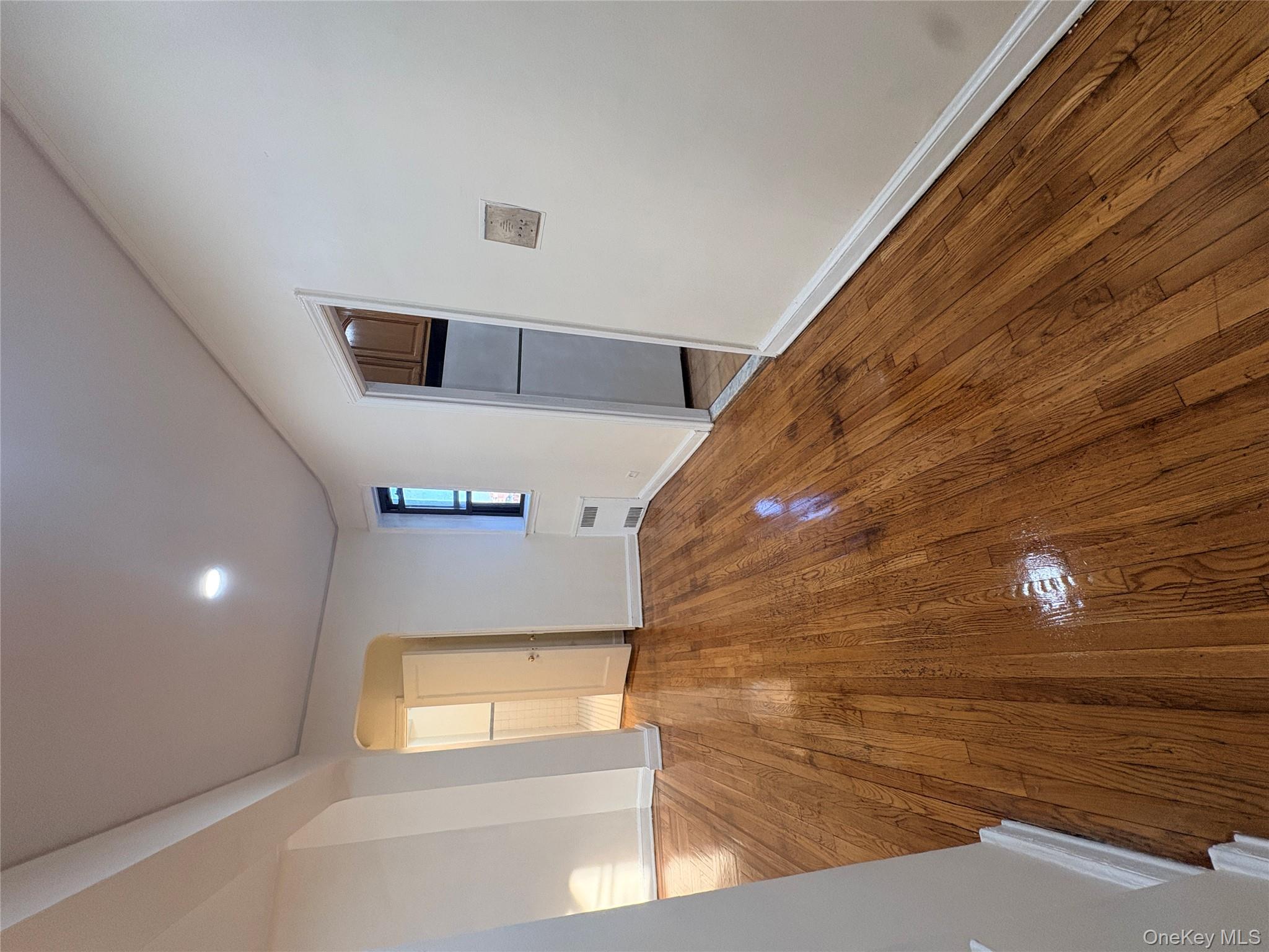 4037 77 st # 5F, Elmhurst, NY 11373