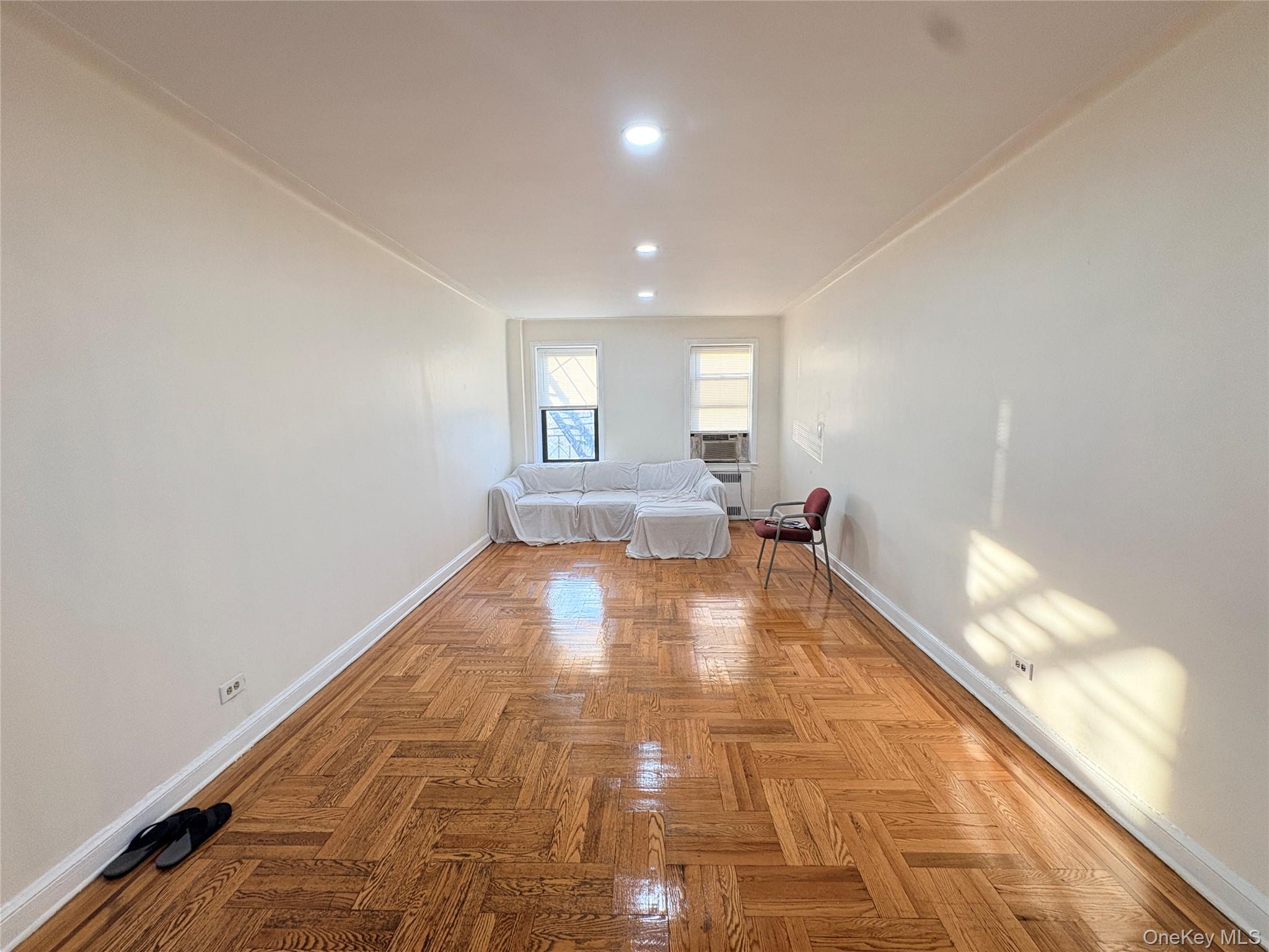 4037 77 st # 5F, Elmhurst, NY 11373