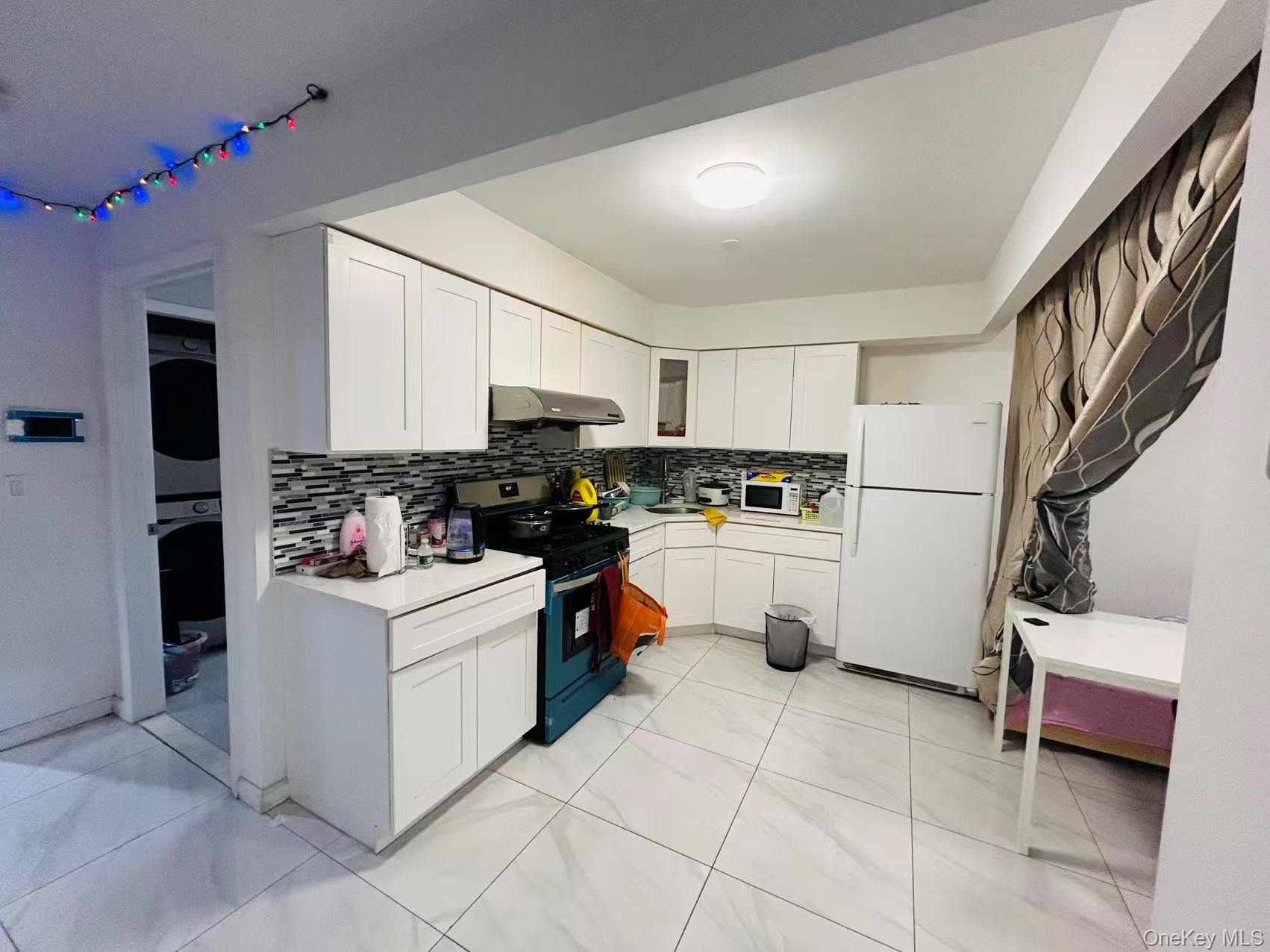 13216 Maple Avenue # 3A, Flushing, NY 11355