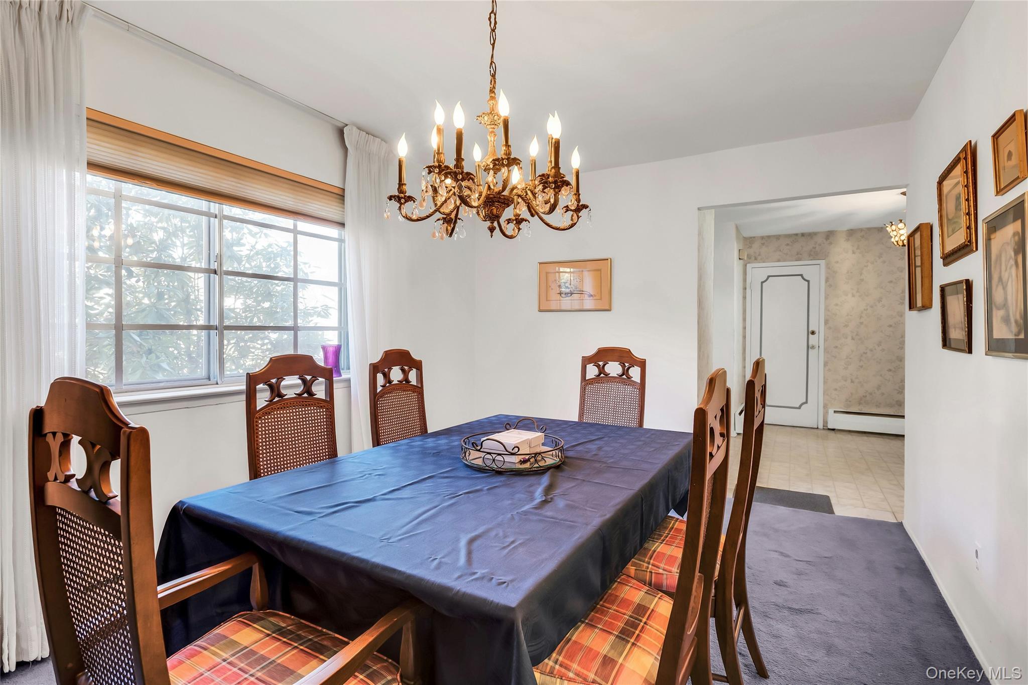 30 Glacier Drive, Smithtown, NY 11787