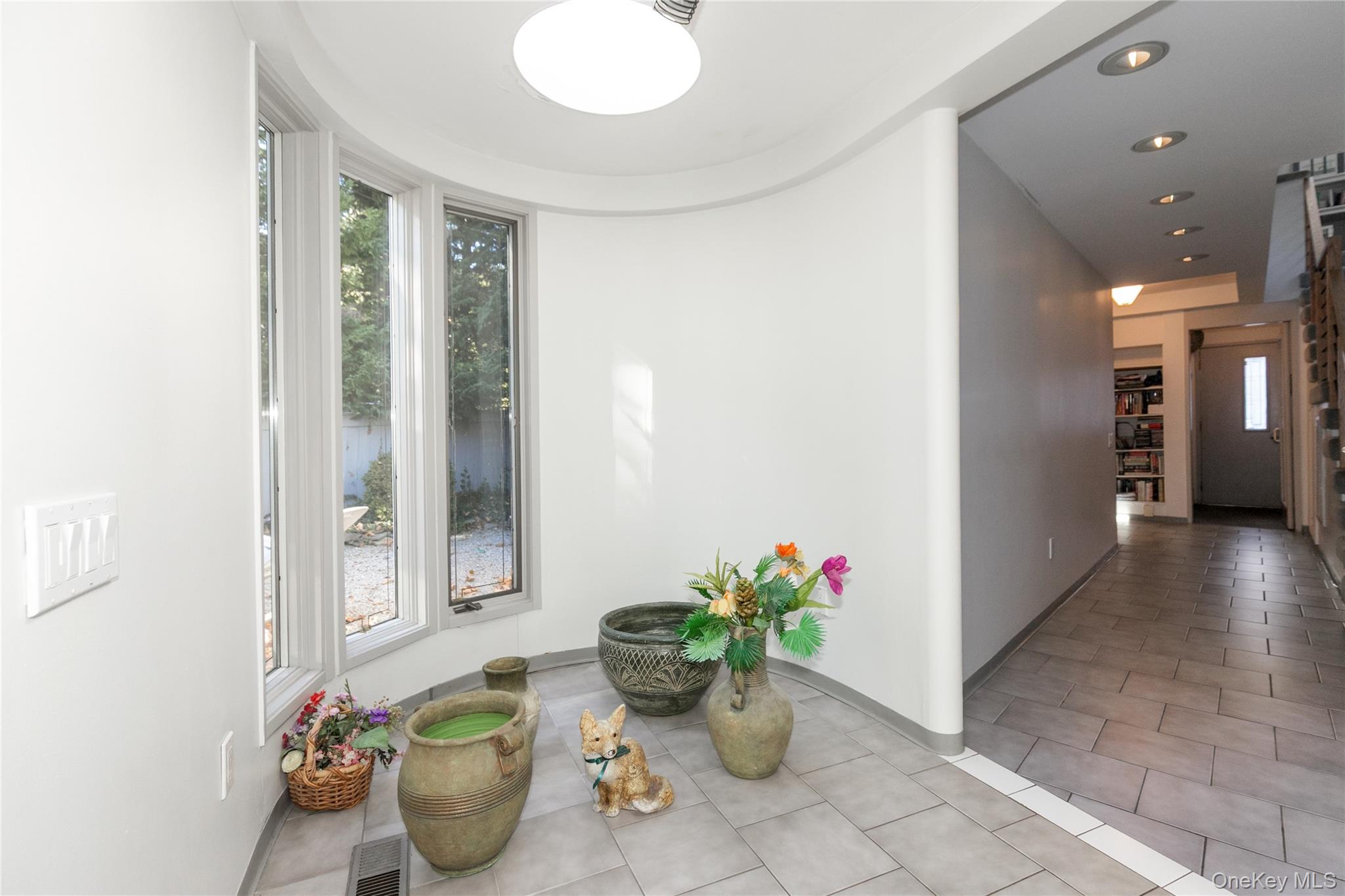 1 FRANKLIN Road, Great Neck, NY 11024