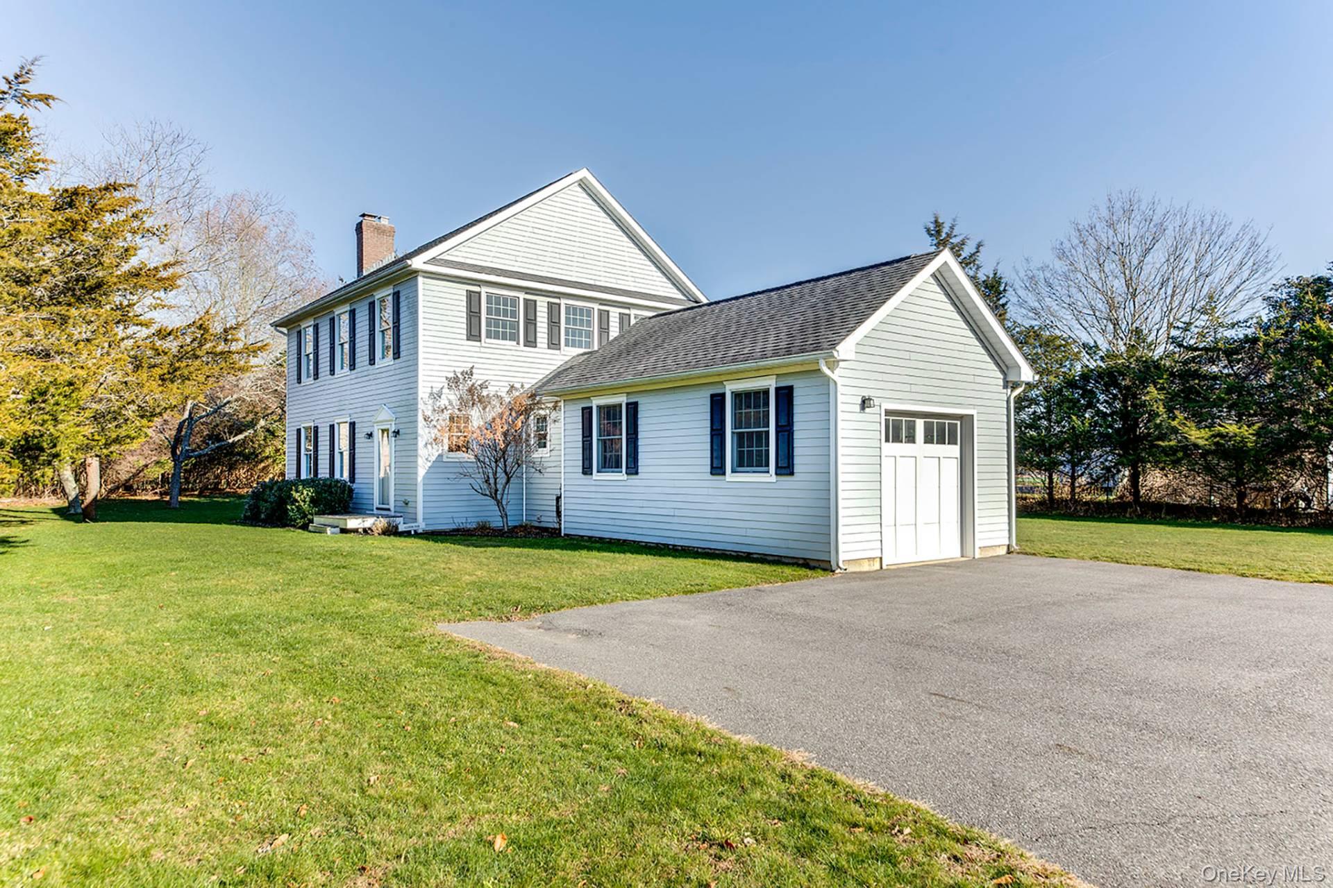 72 Long Lane, East Hampton, NY 11937