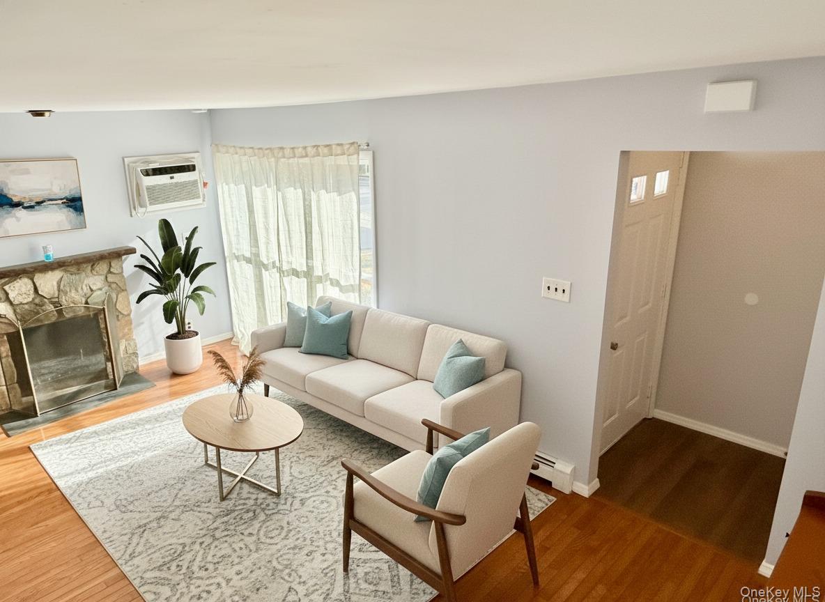 10 Revere Road, Port Washington, NY 11050