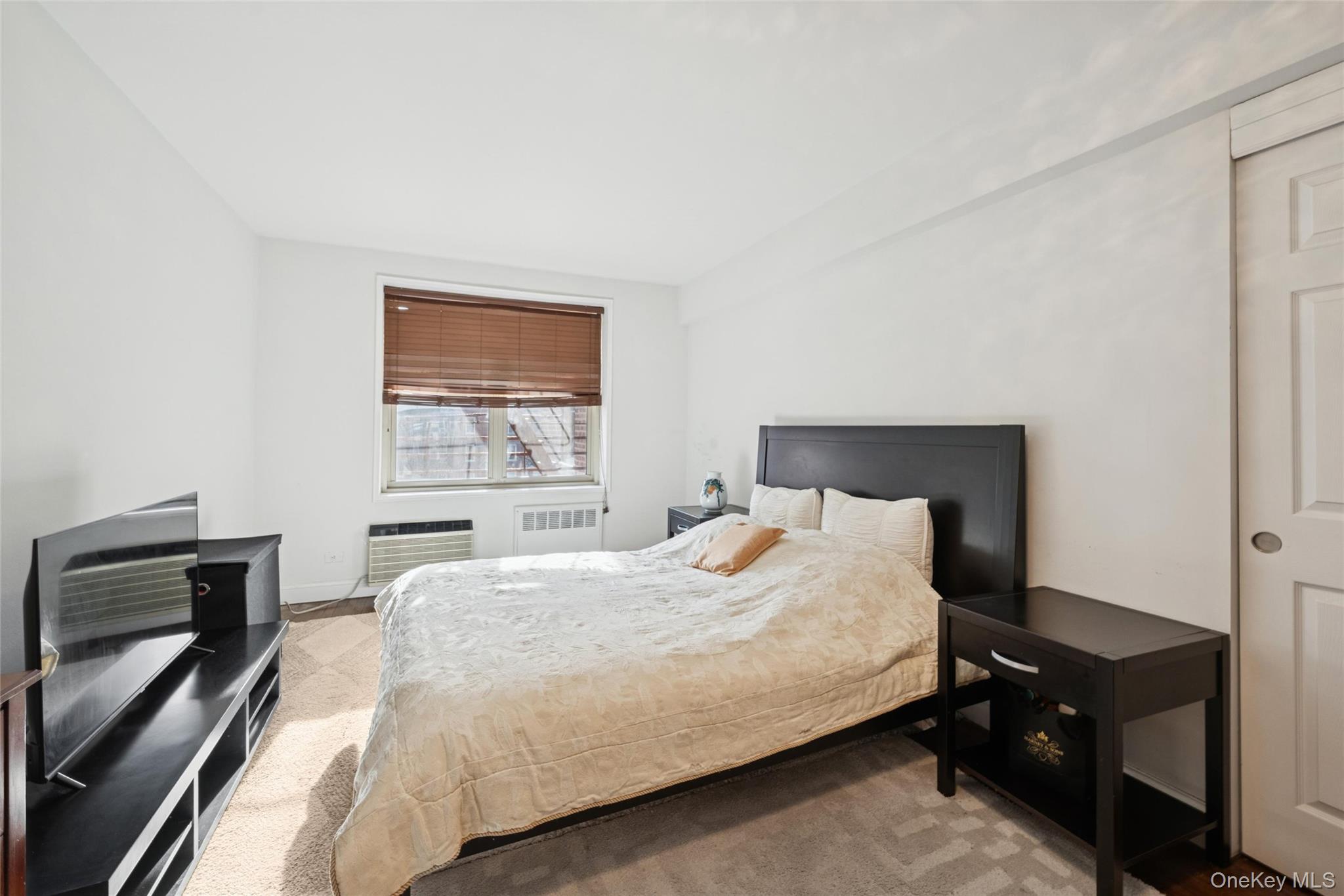 2345 Bell Boulevard # 3F, Bayside, NY 11360