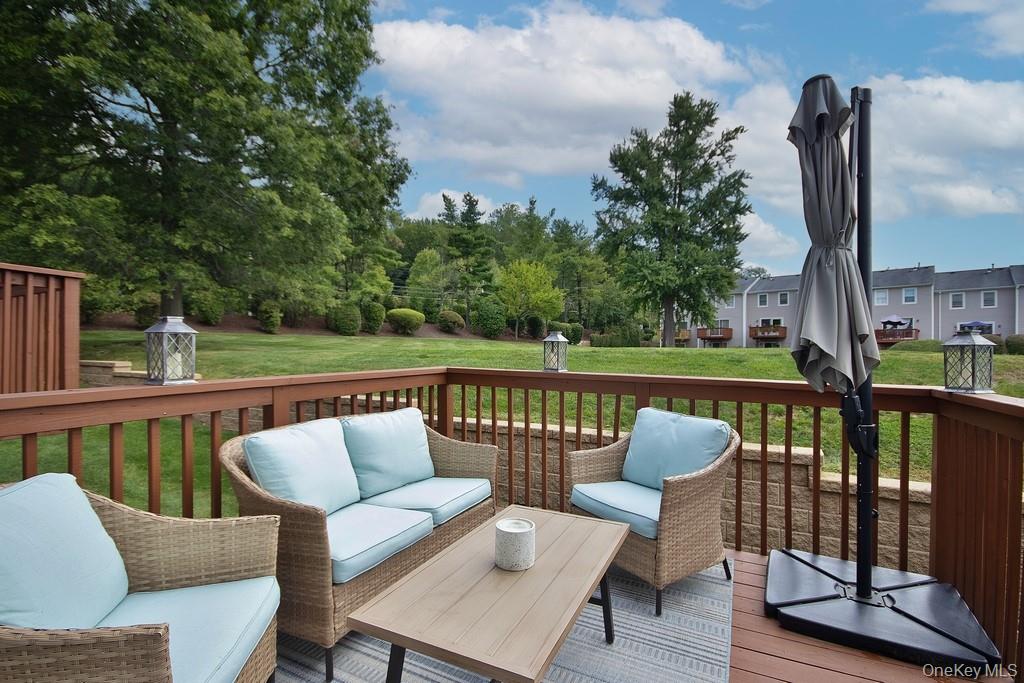 104 Mallard Way, Peekskill, NY 10566