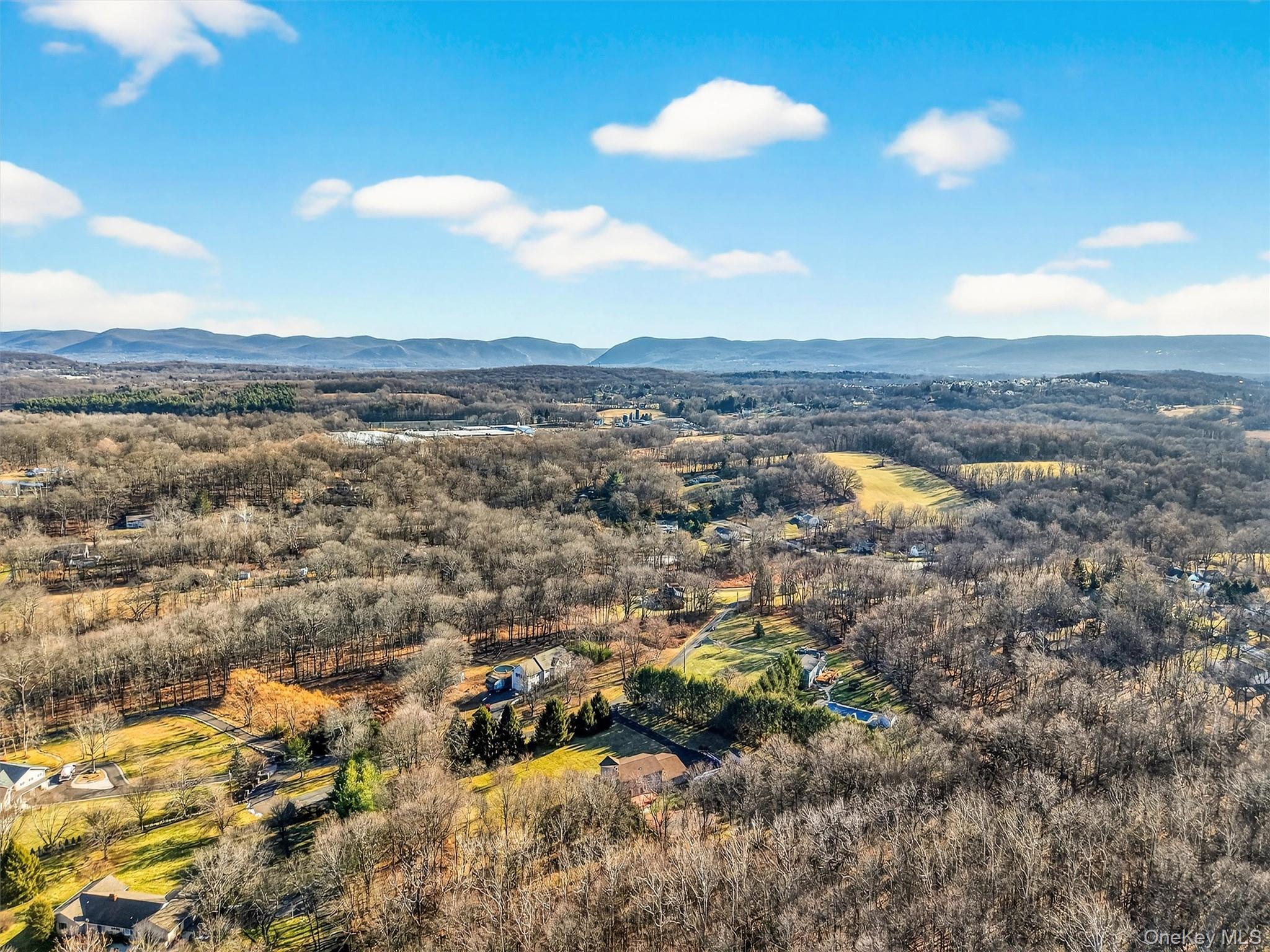 29 Deer Brook Drive, New Windsor, NY 12553