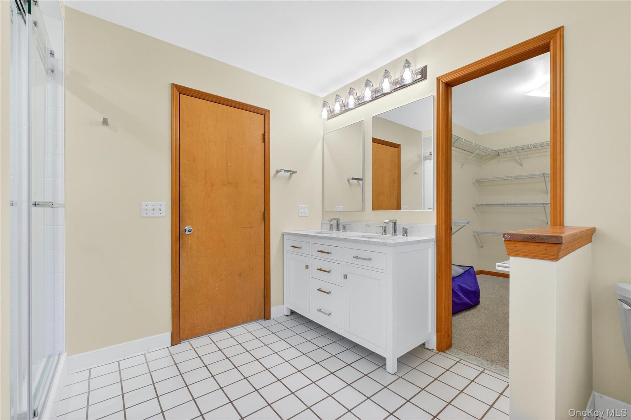 29 Deer Brook Drive, New Windsor, NY 12553