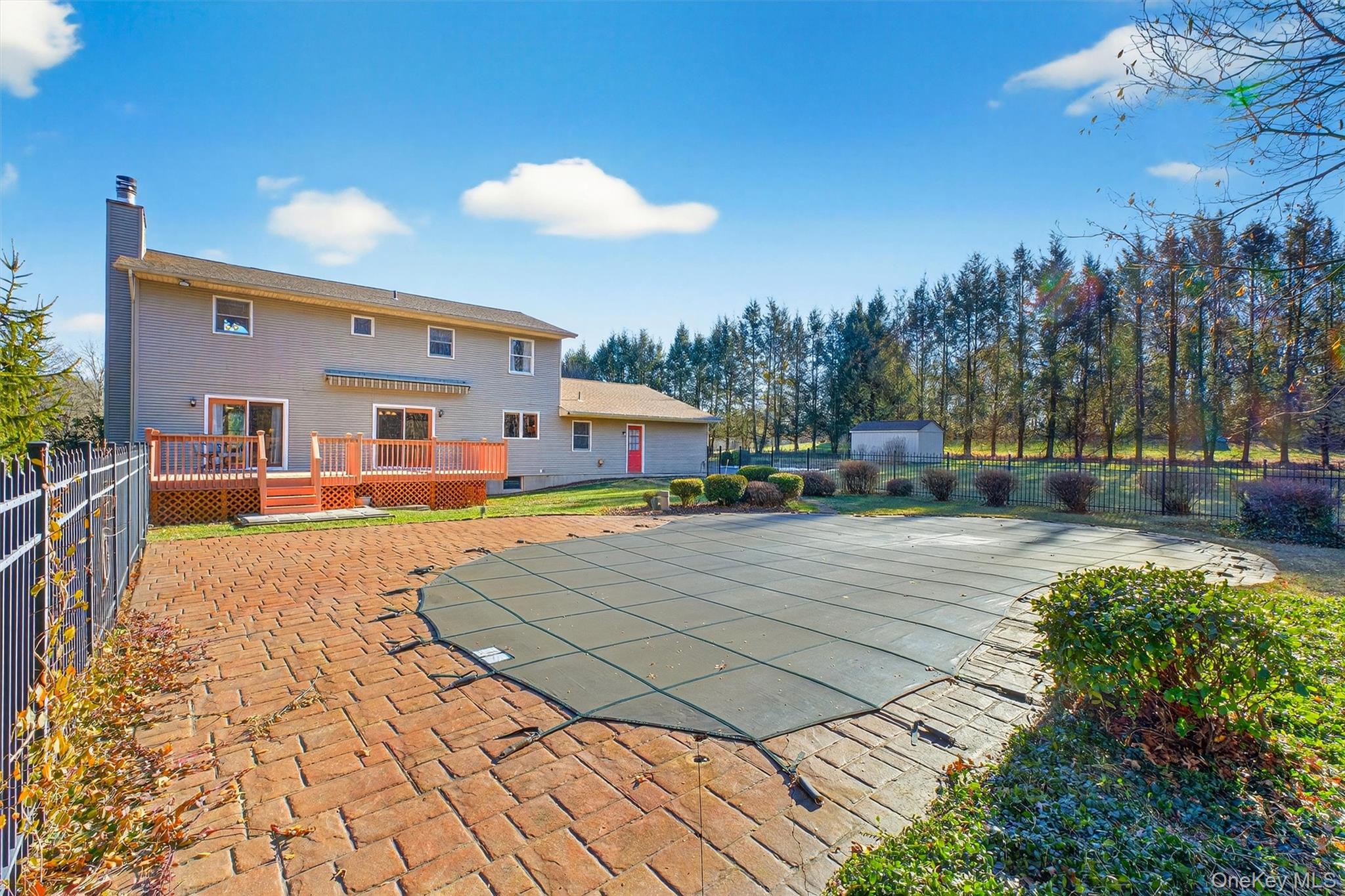 29 Deer Brook Drive, New Windsor, NY 12553