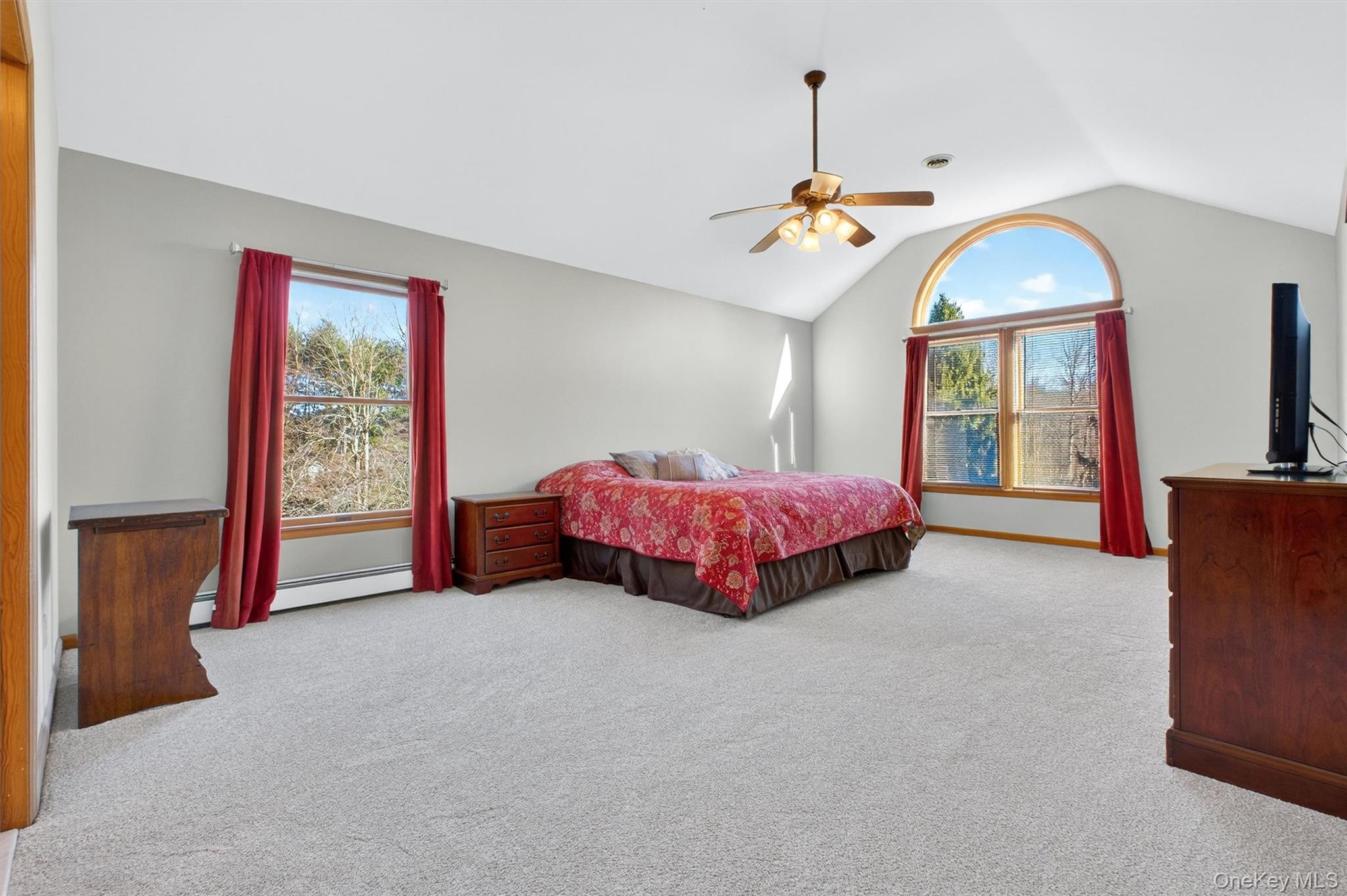 29 Deer Brook Drive, New Windsor, NY 12553