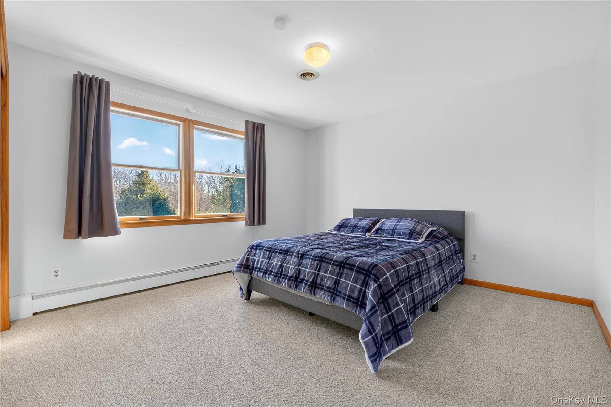 29 Deer Brook Drive, New Windsor, NY 12553