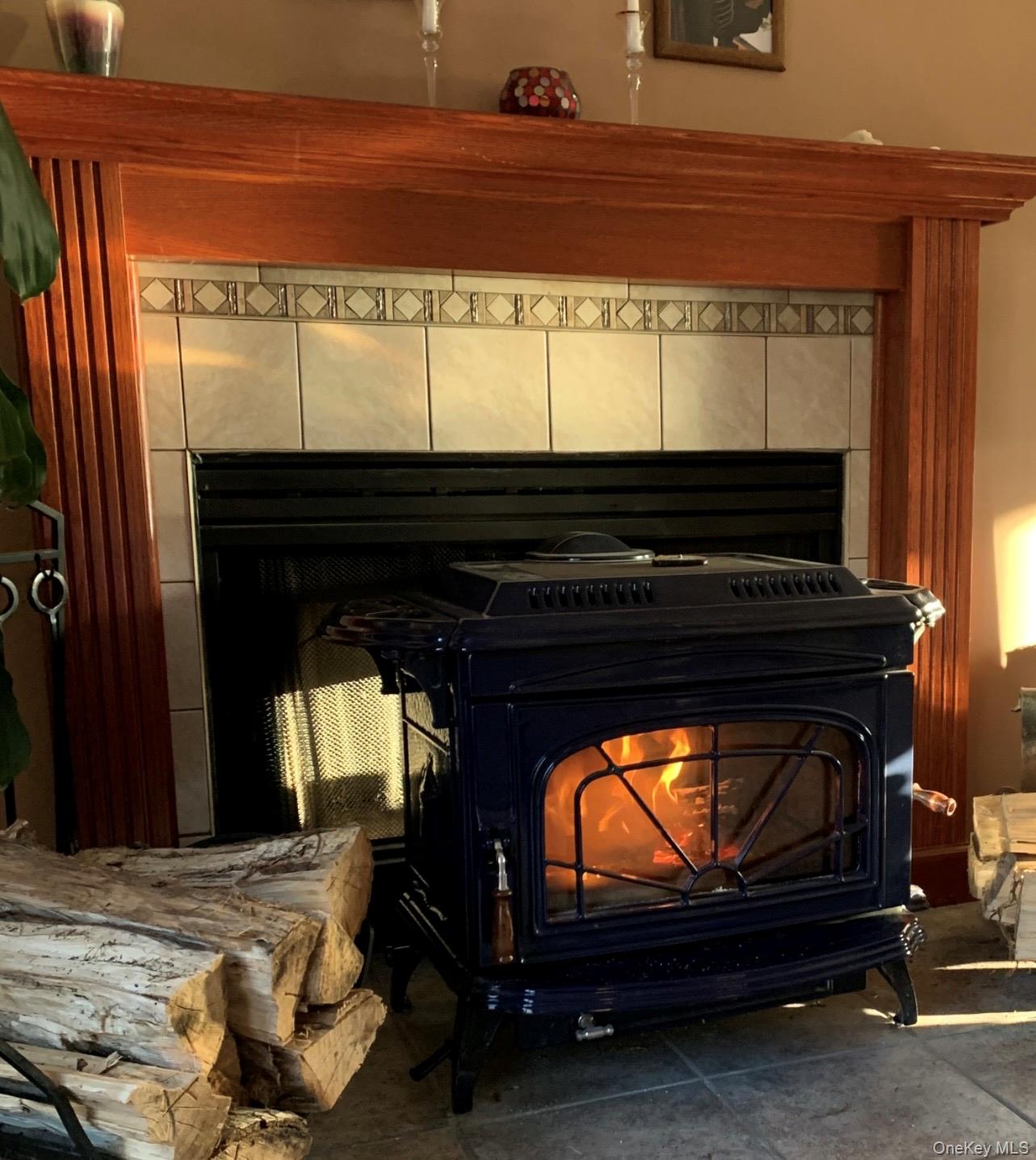 29 Deer Brook Drive, New Windsor, NY 12553