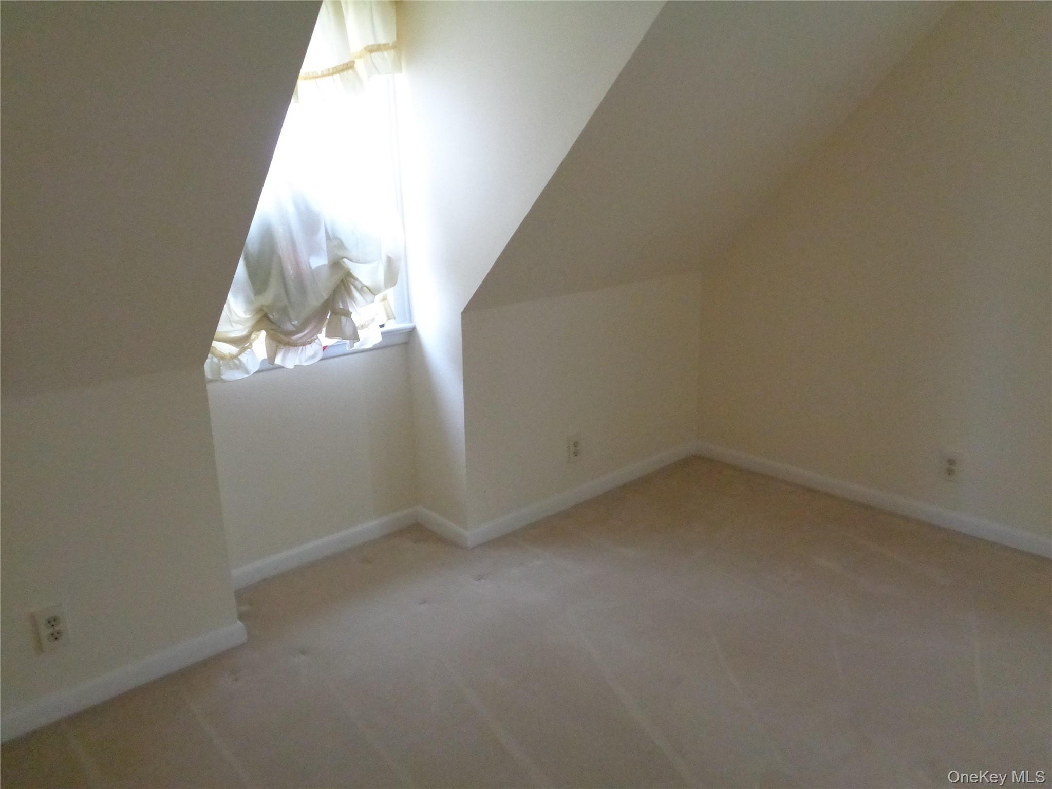 9 Valley Terrace, Port Chester, NY 10573