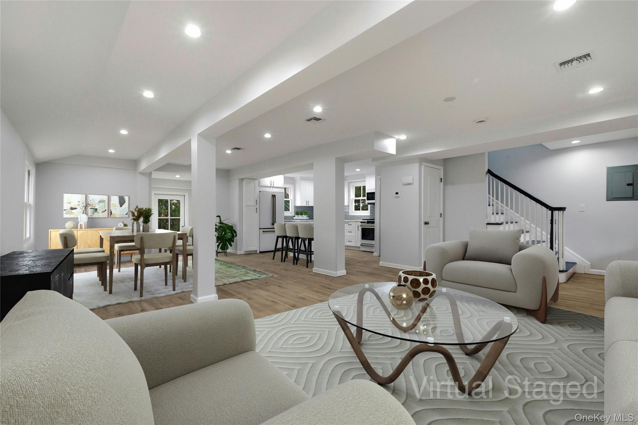 17 Tatterson Street, Roslyn, NY 11576