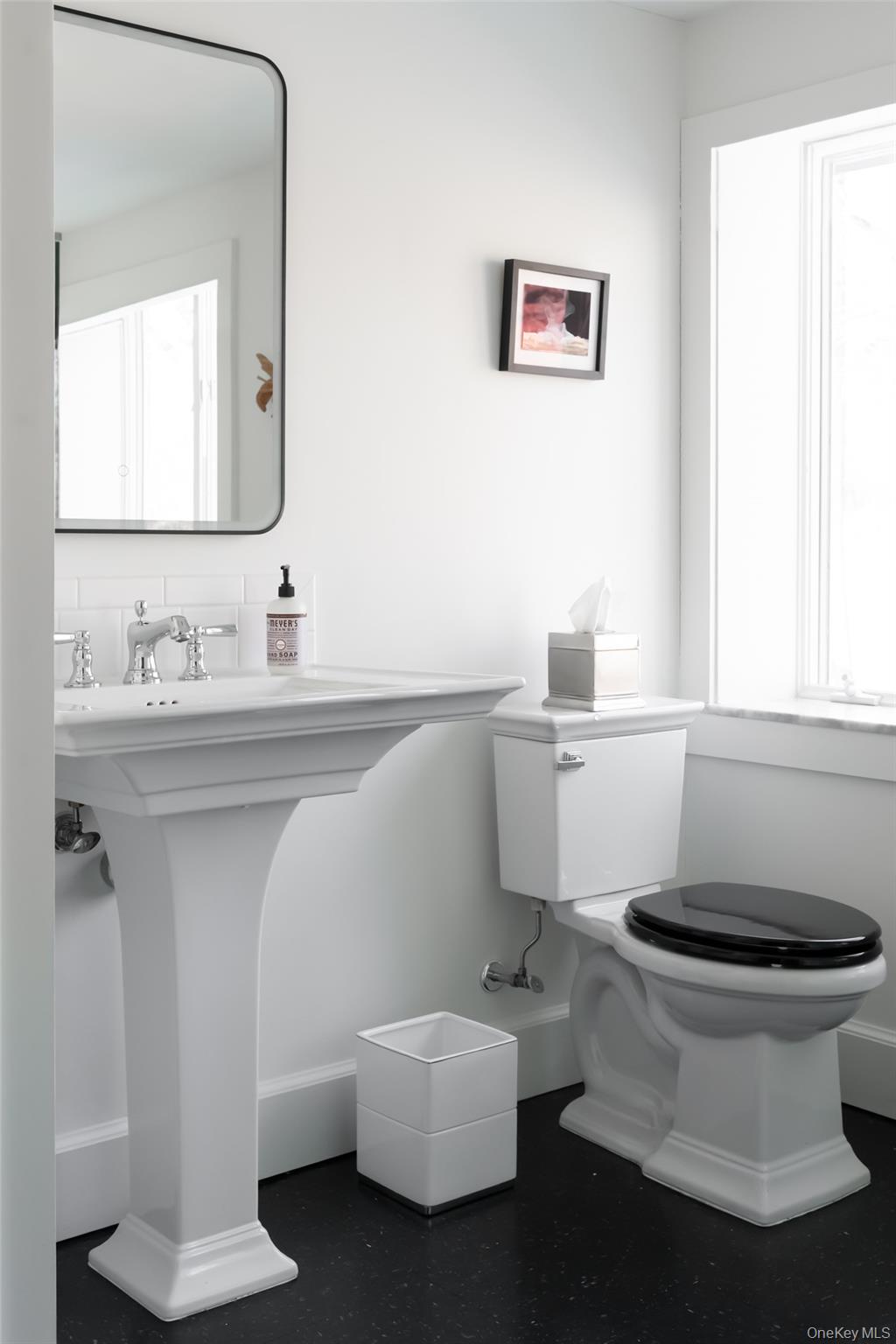 72 Lookout Road, Tuxedo Park, NY 10987