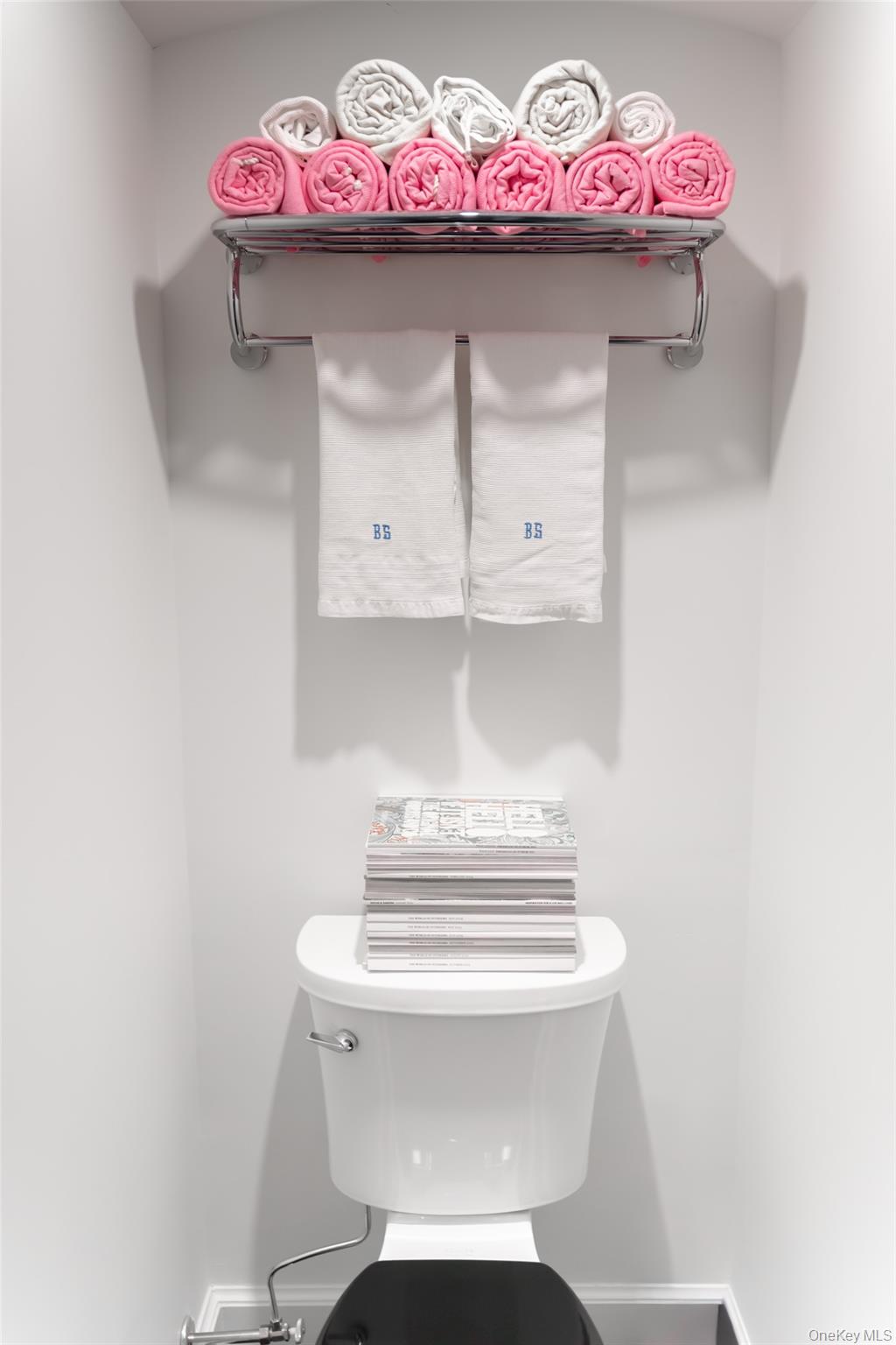 72 Lookout Road, Tuxedo Park, NY 10987