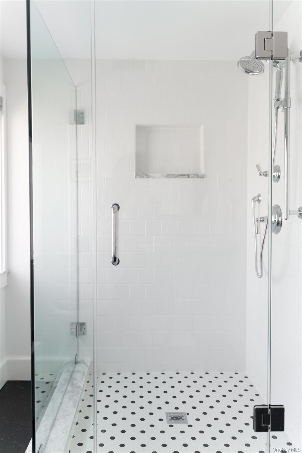 72 Lookout Road, Tuxedo Park, NY 10987