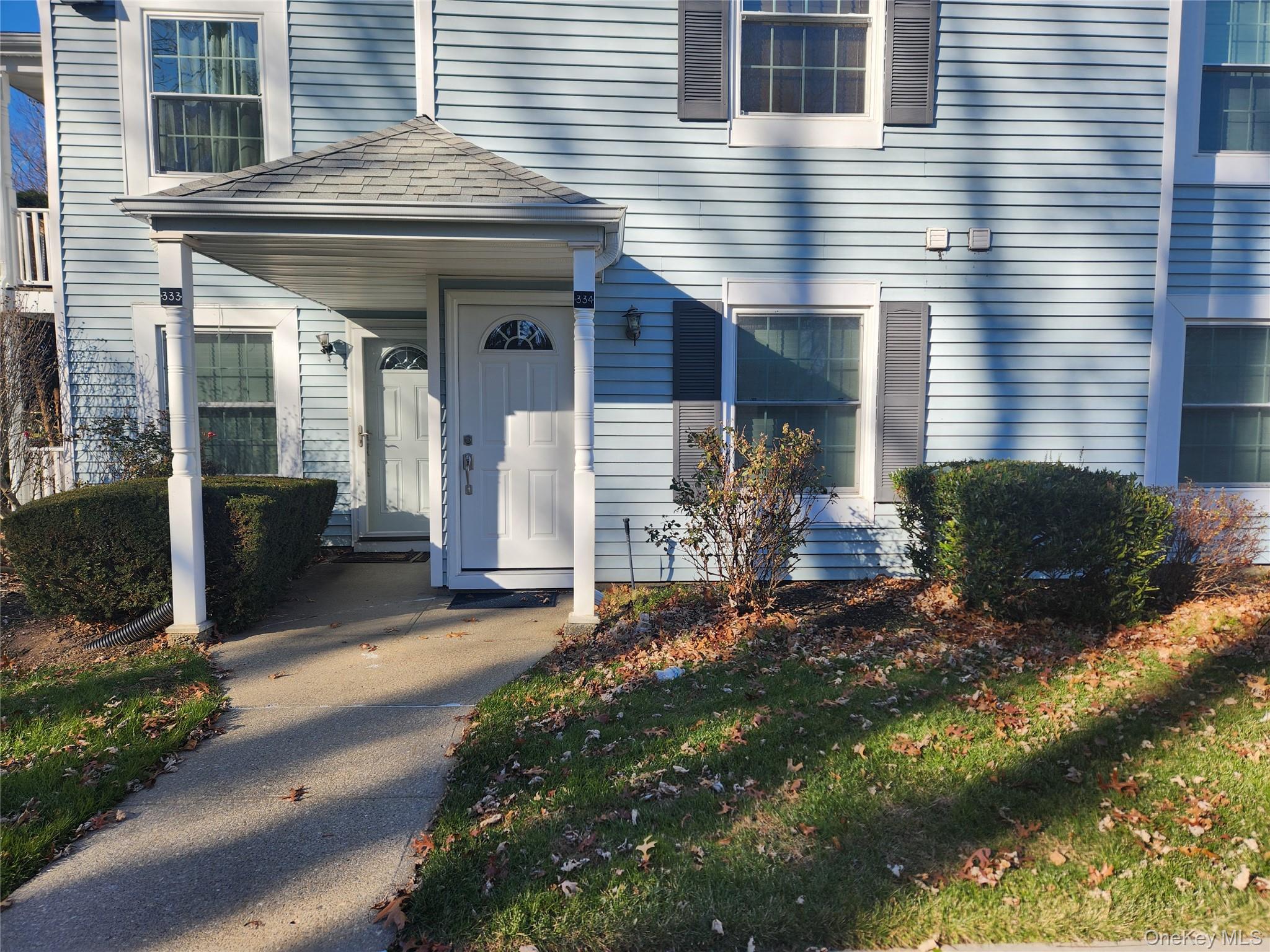 334 Artist Lake Drive, Middle Island, NY 11953