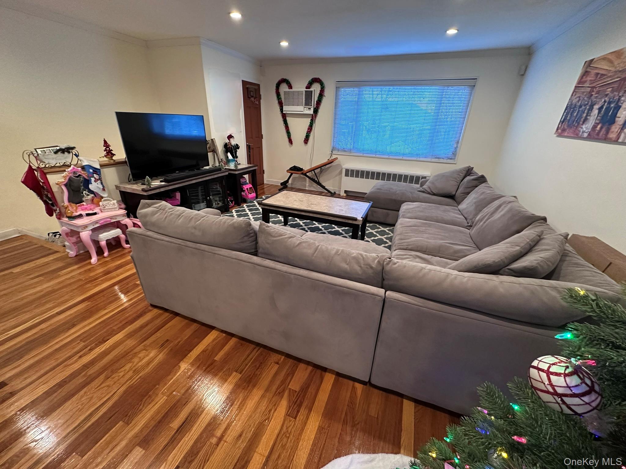 14-81 212 Street # 270, Bayside, NY 11360