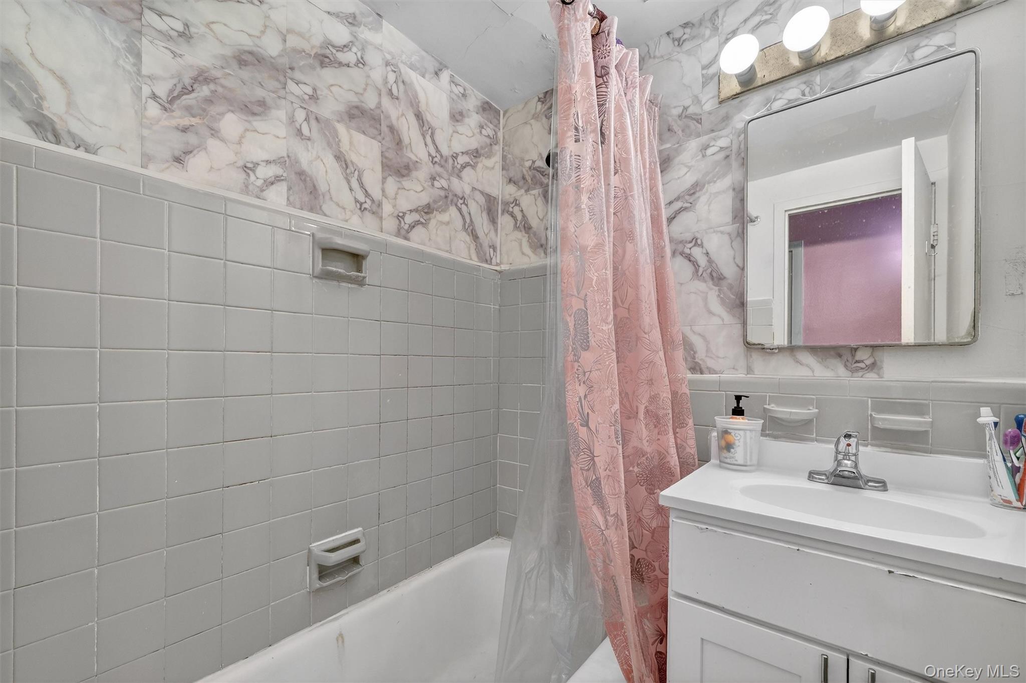 5 Fordham Hill Oval # 9F, Bronx, NY 10468