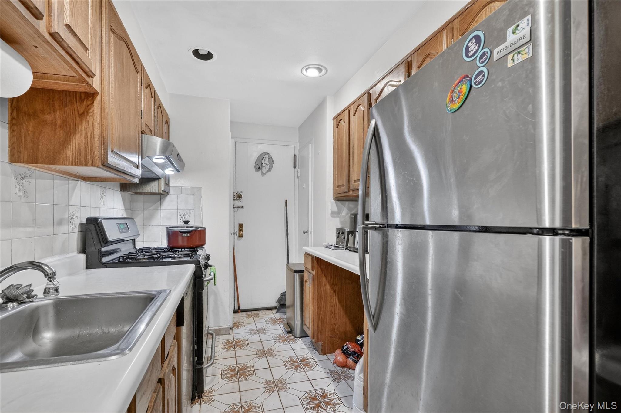 5 Fordham Hill Oval # 9F, Bronx, NY 10468