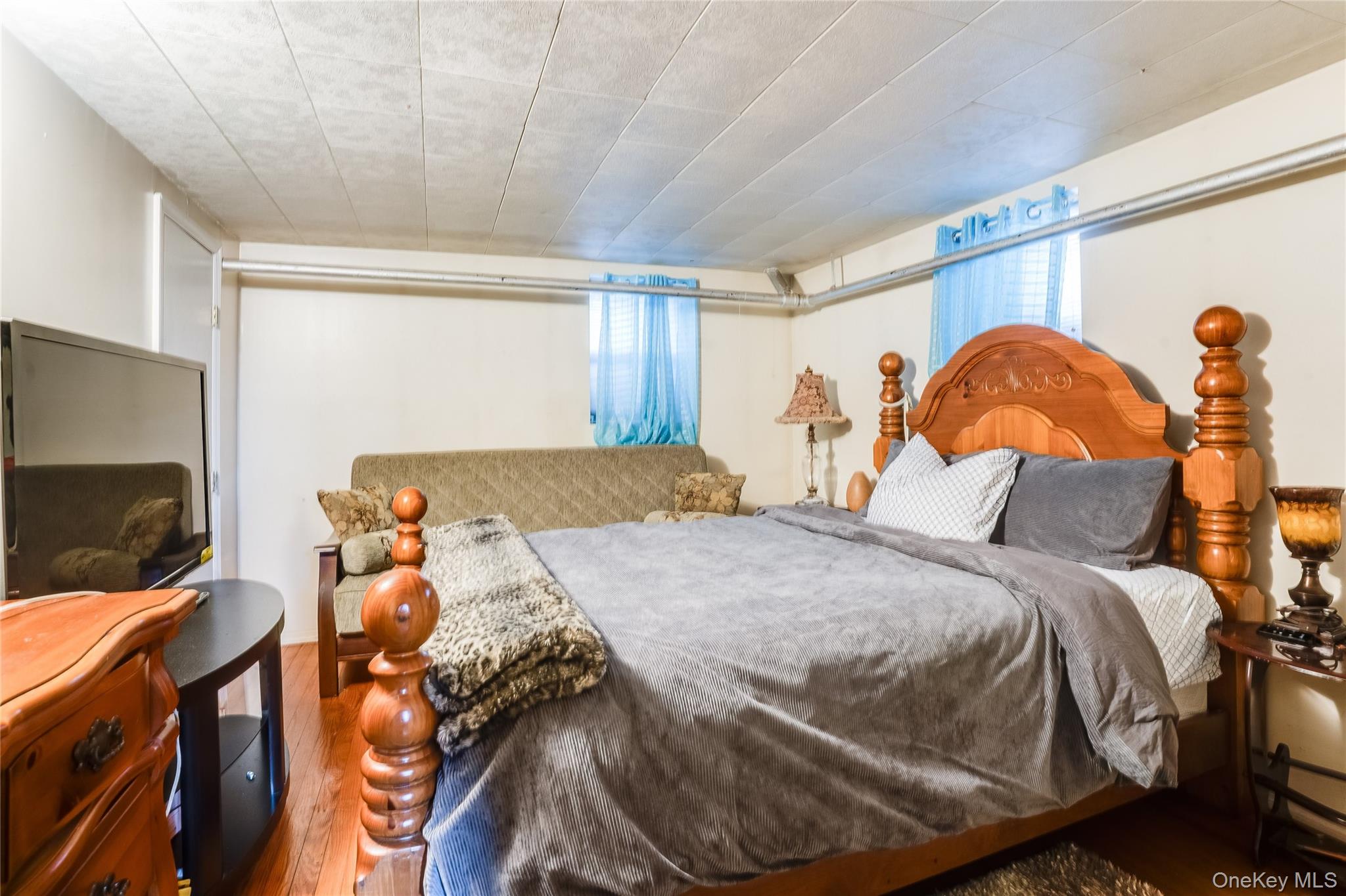 122 Hamilton Road, Hempstead, NY 11550