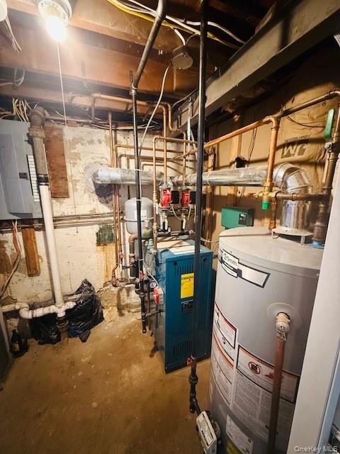 9 Ferndale Drive, Hicksville, NY 11801