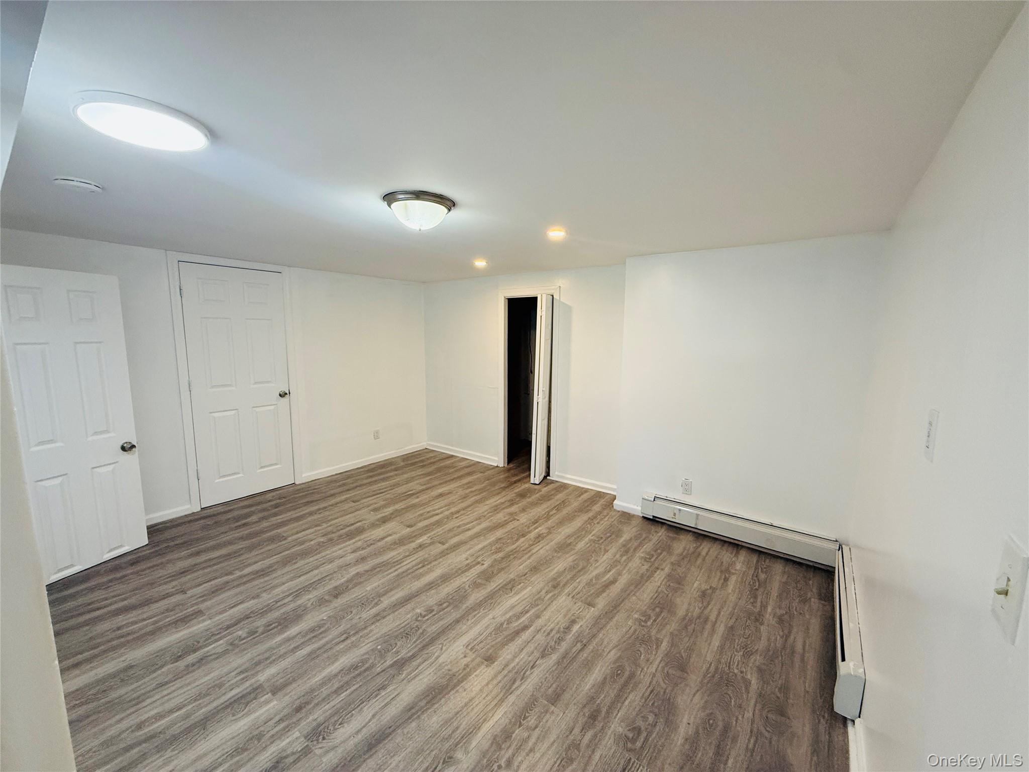 9 Ferndale Drive, Hicksville, NY 11801