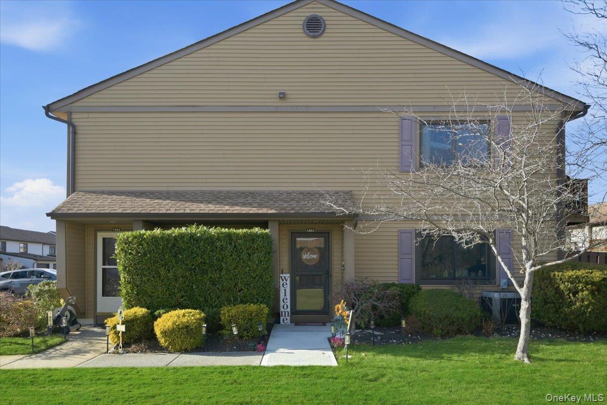 100 Daly Boulevard # 1402, Oceanside, NY 11572