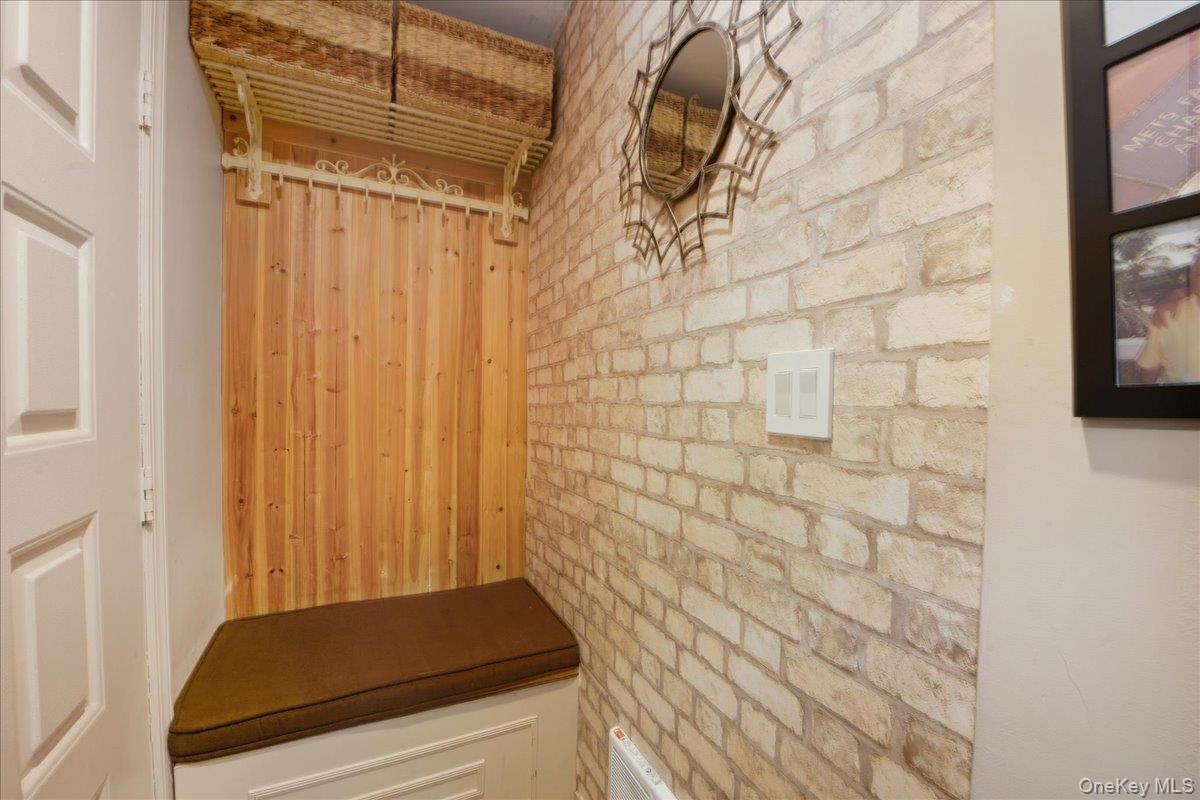 100 Daly Boulevard # 1402, Oceanside, NY 11572