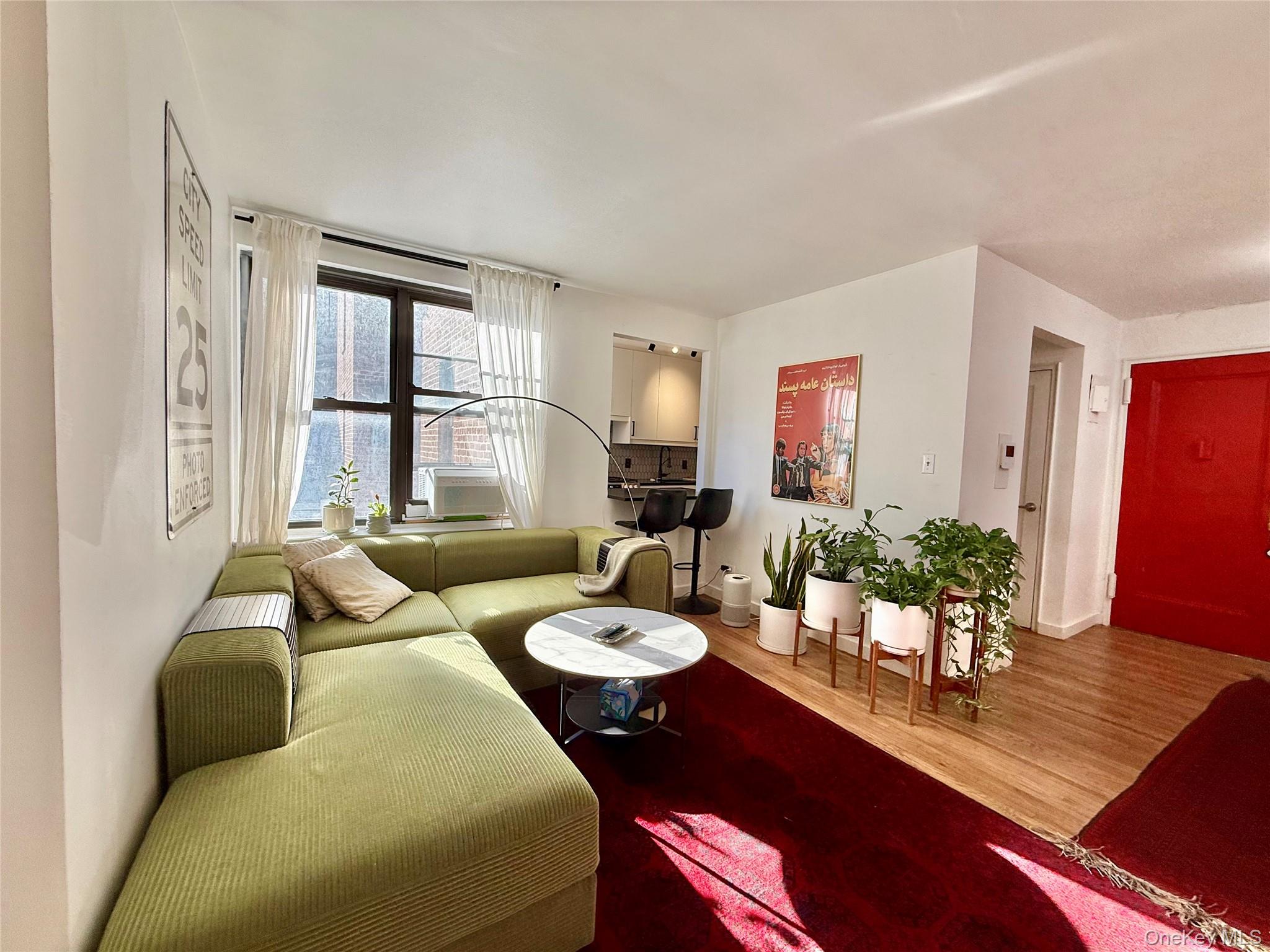 112-30 Northern Boulevard # 2A, Corona, NY 11368