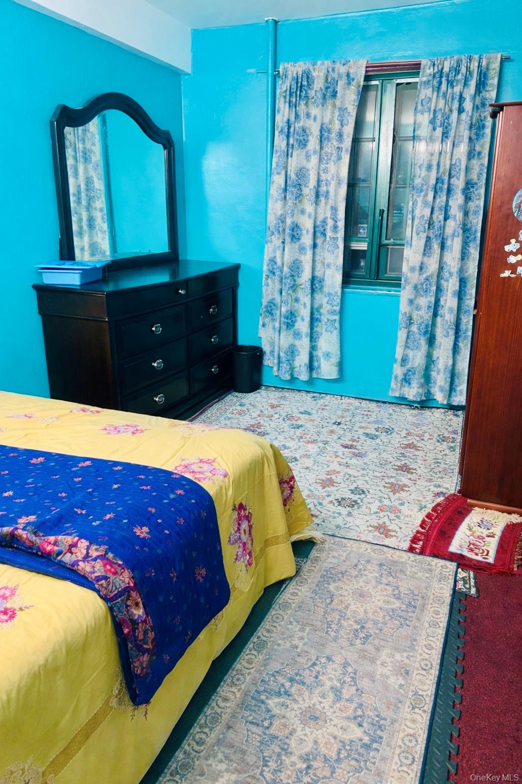 18 Metropolitan oval # 3C, Bronx, NY 10462