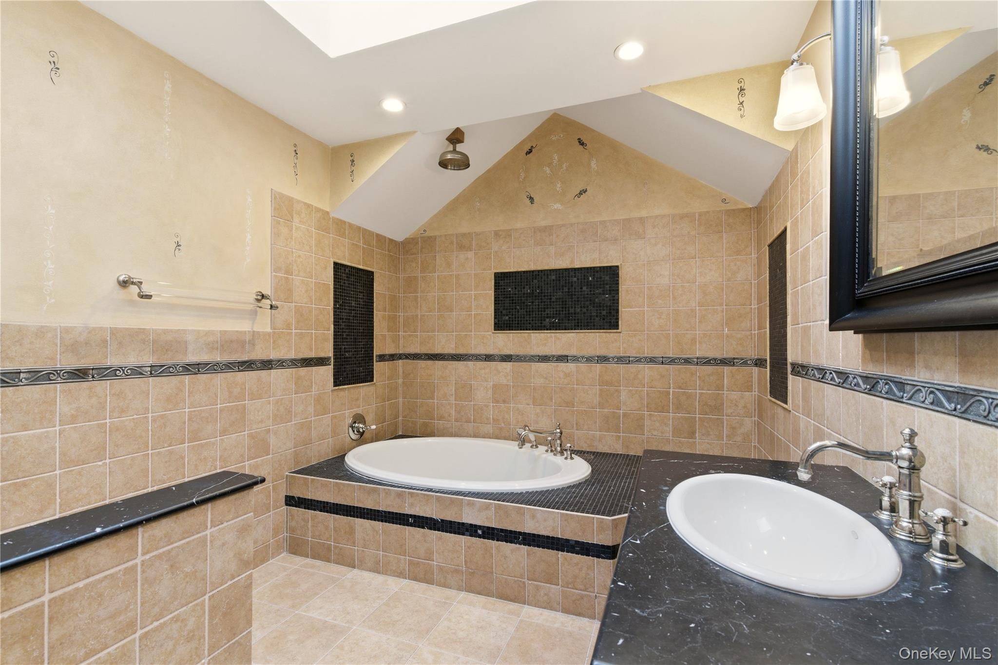 104 Fort Hill Road, Huntington, NY 11743