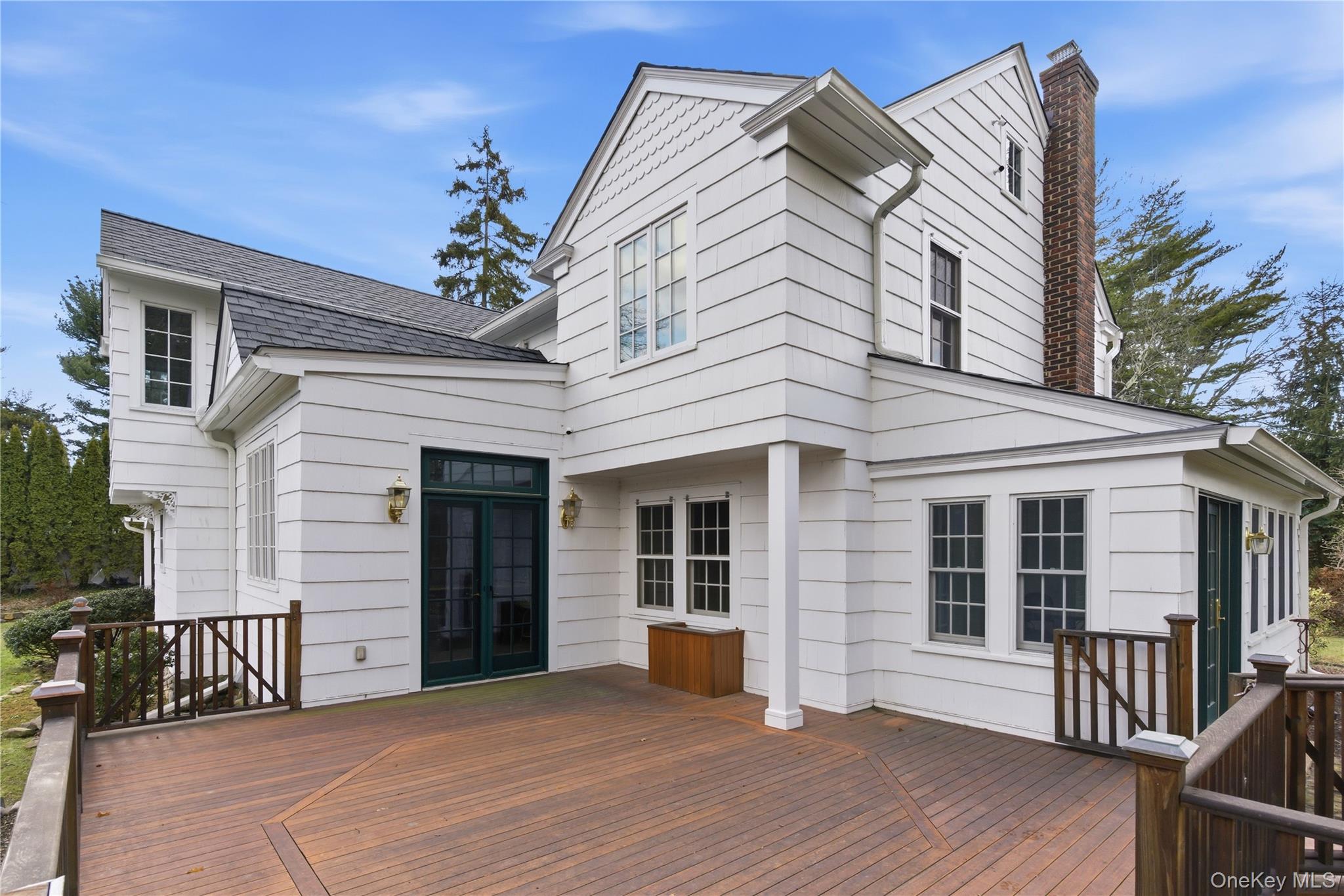 104 Fort Hill Road, Huntington, NY 11743