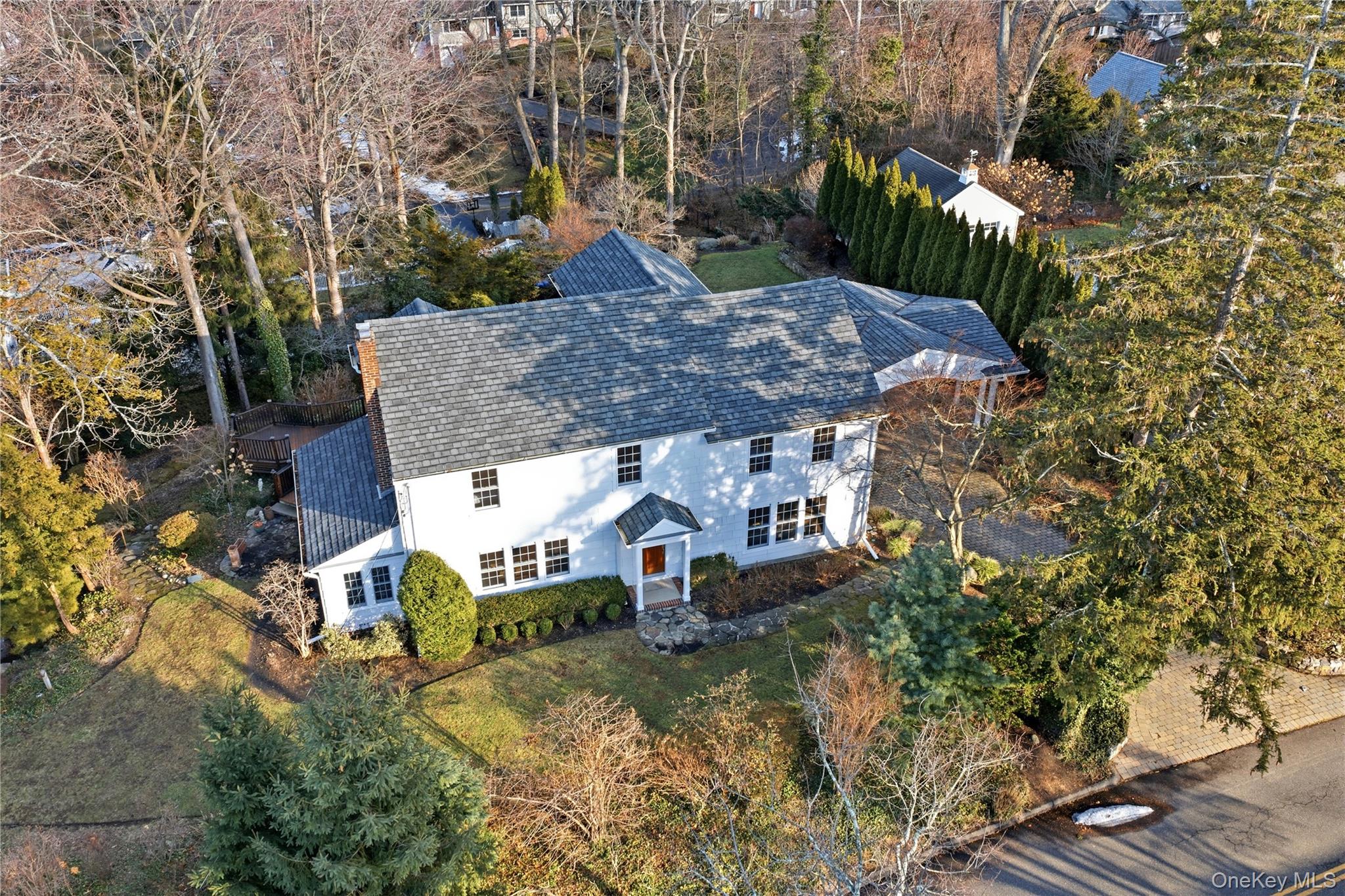 104 Fort Hill Road, Huntington, NY 11743