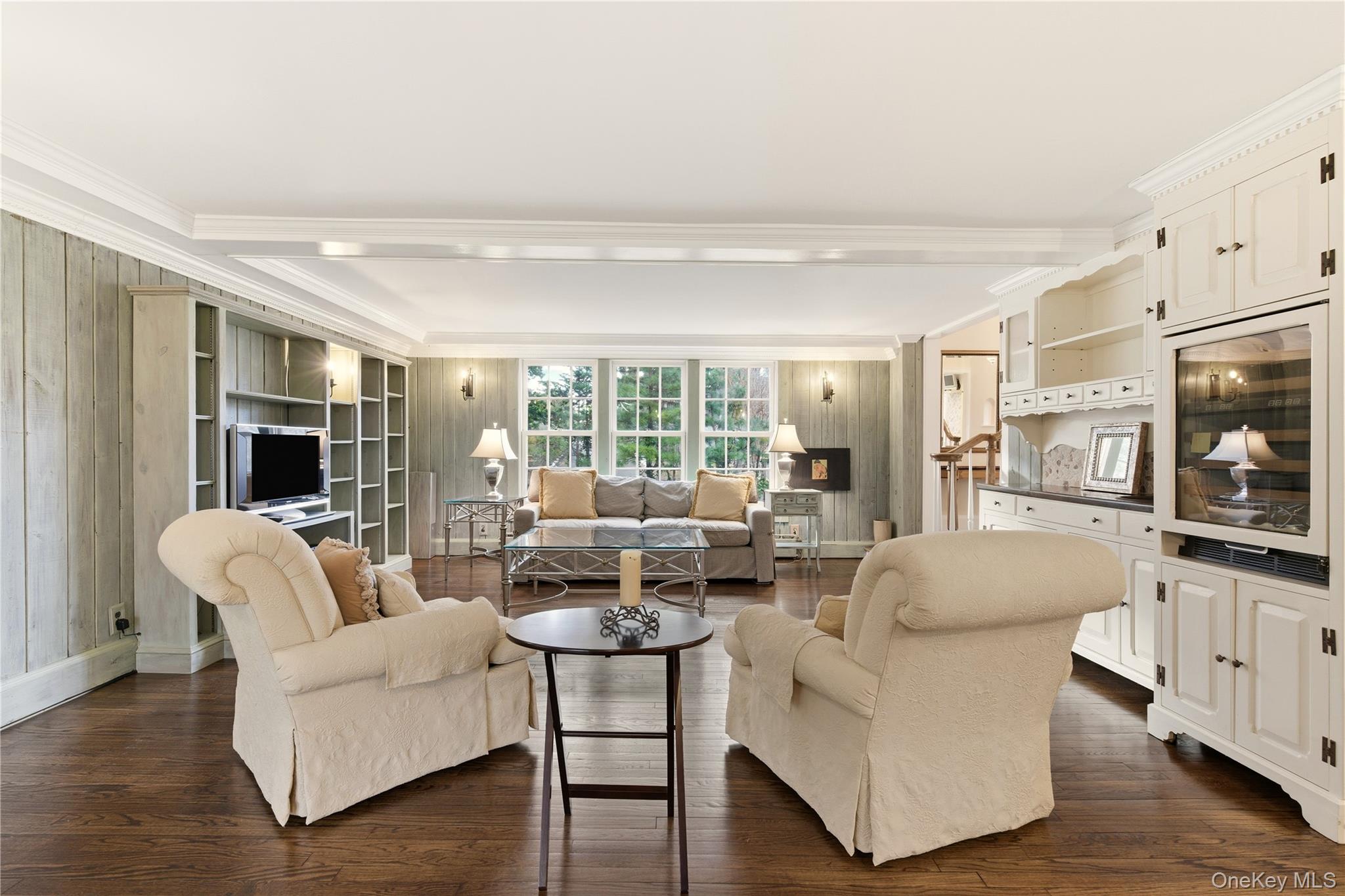 104 Fort Hill Road, Huntington, NY 11743