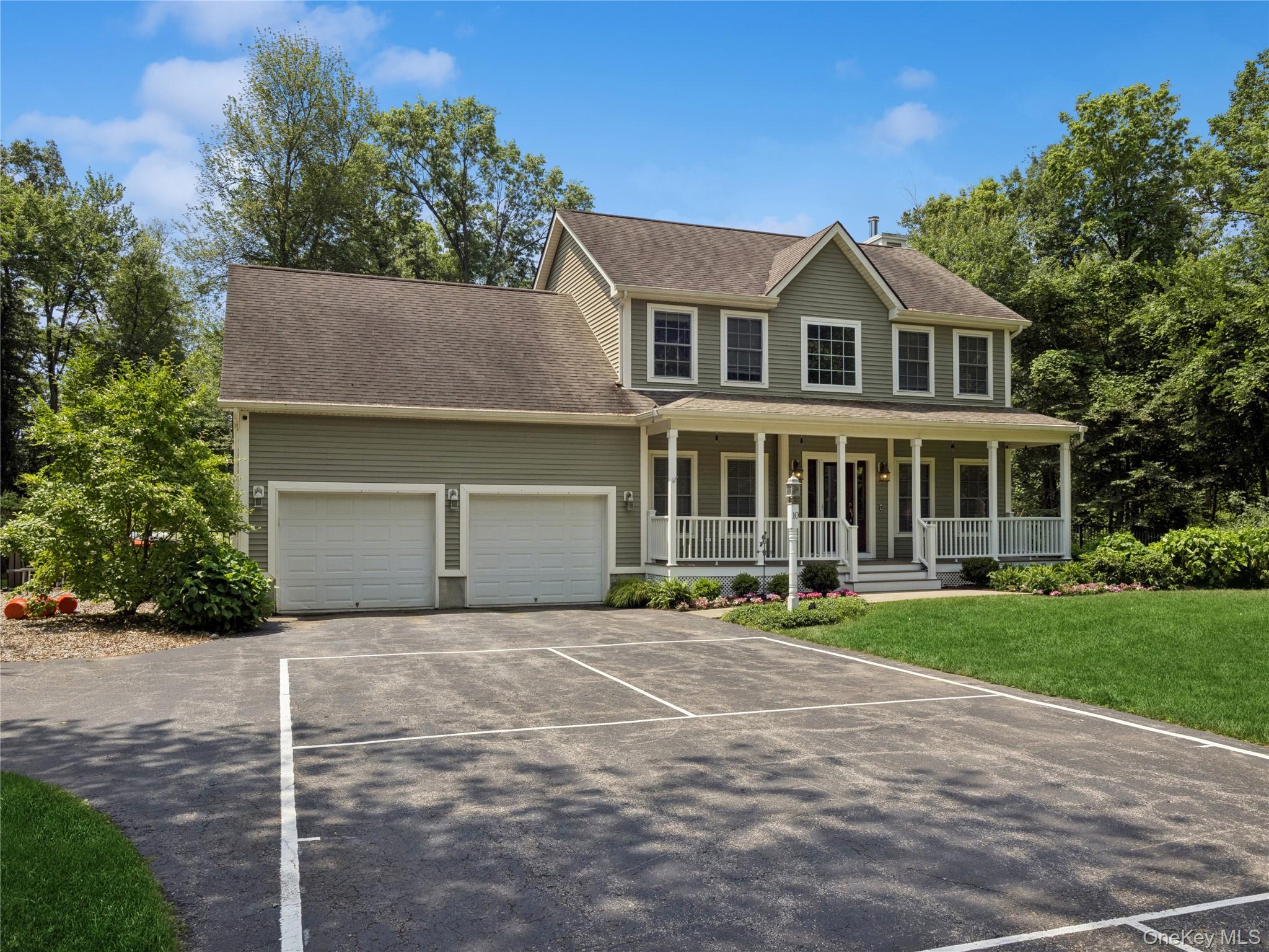 10 Lilac Lane, Fishkill, NY 12524