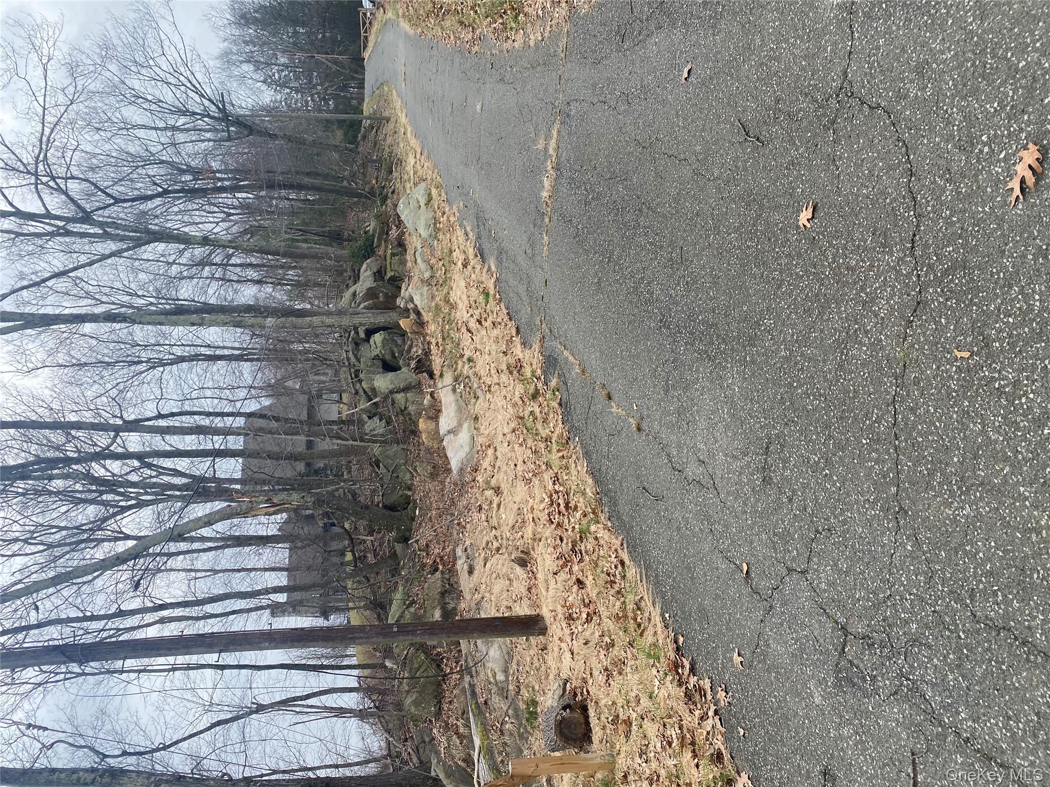 4 Ledgewood Place, Armonk, NY 10504