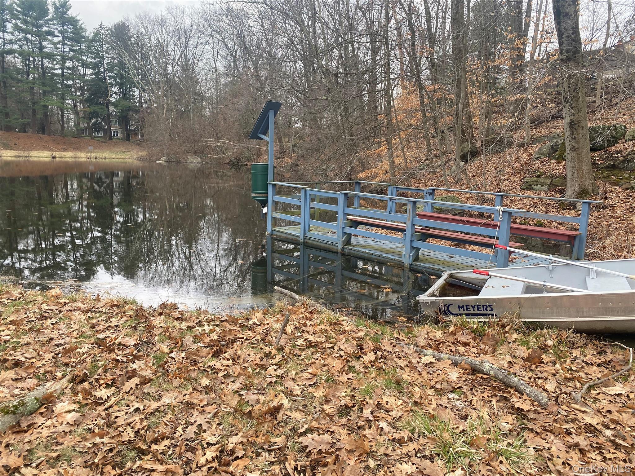 4 Ledgewood Place, Armonk, NY 10504