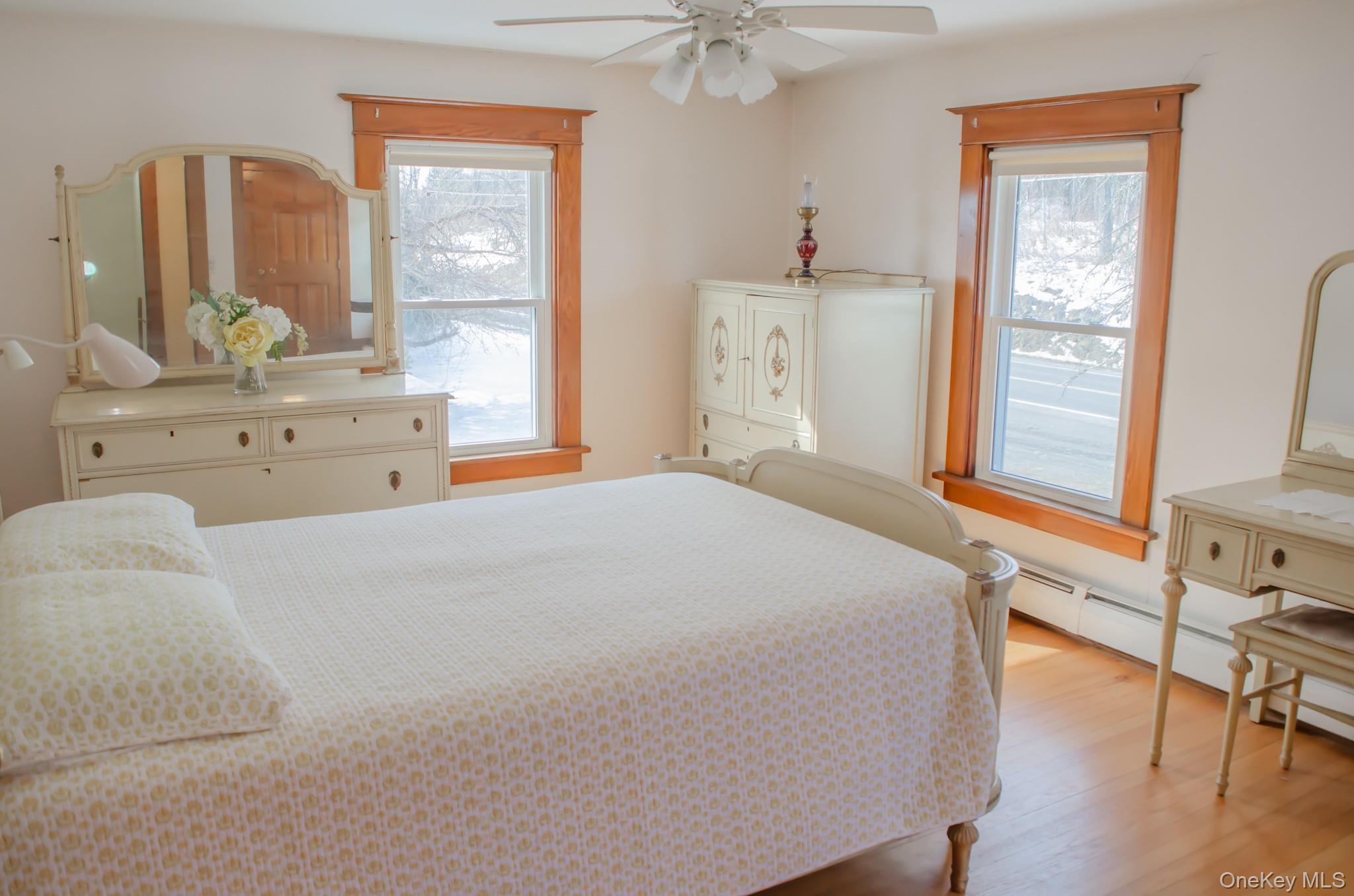 8874 Us Route 9W, Athens, NY 12015