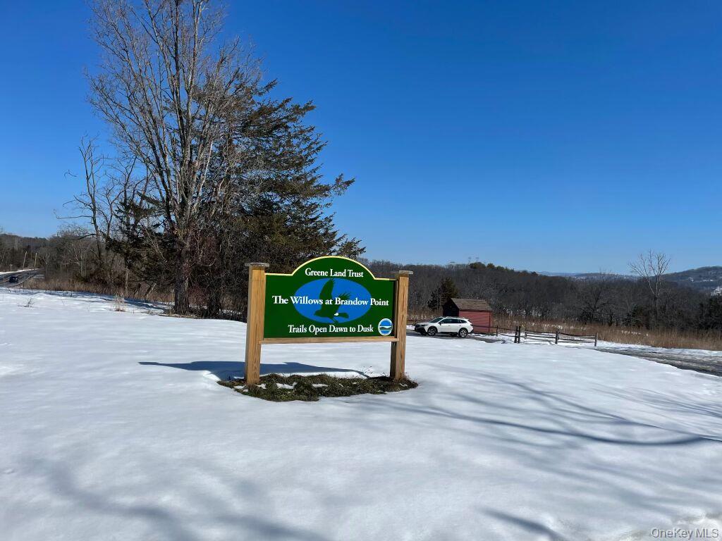 8874 Us Route 9W, Athens, NY 12015