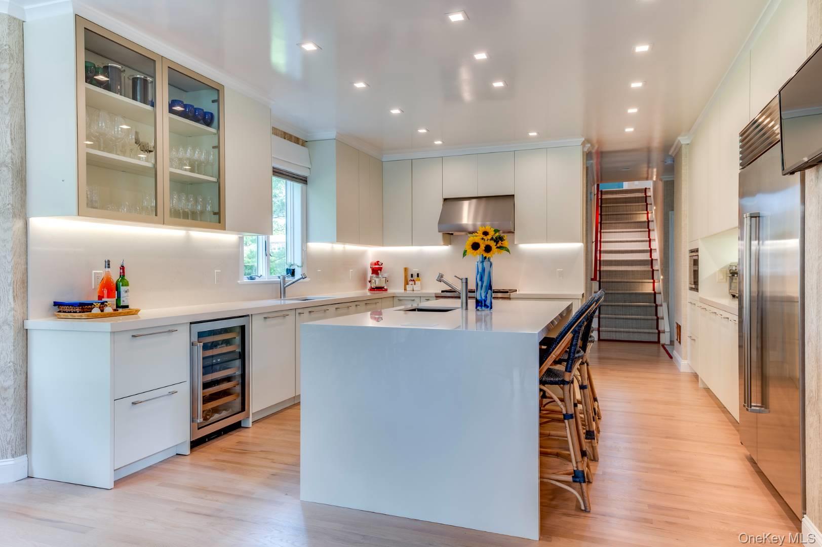 46 Norris Lane, Bridgehampton, NY 11932