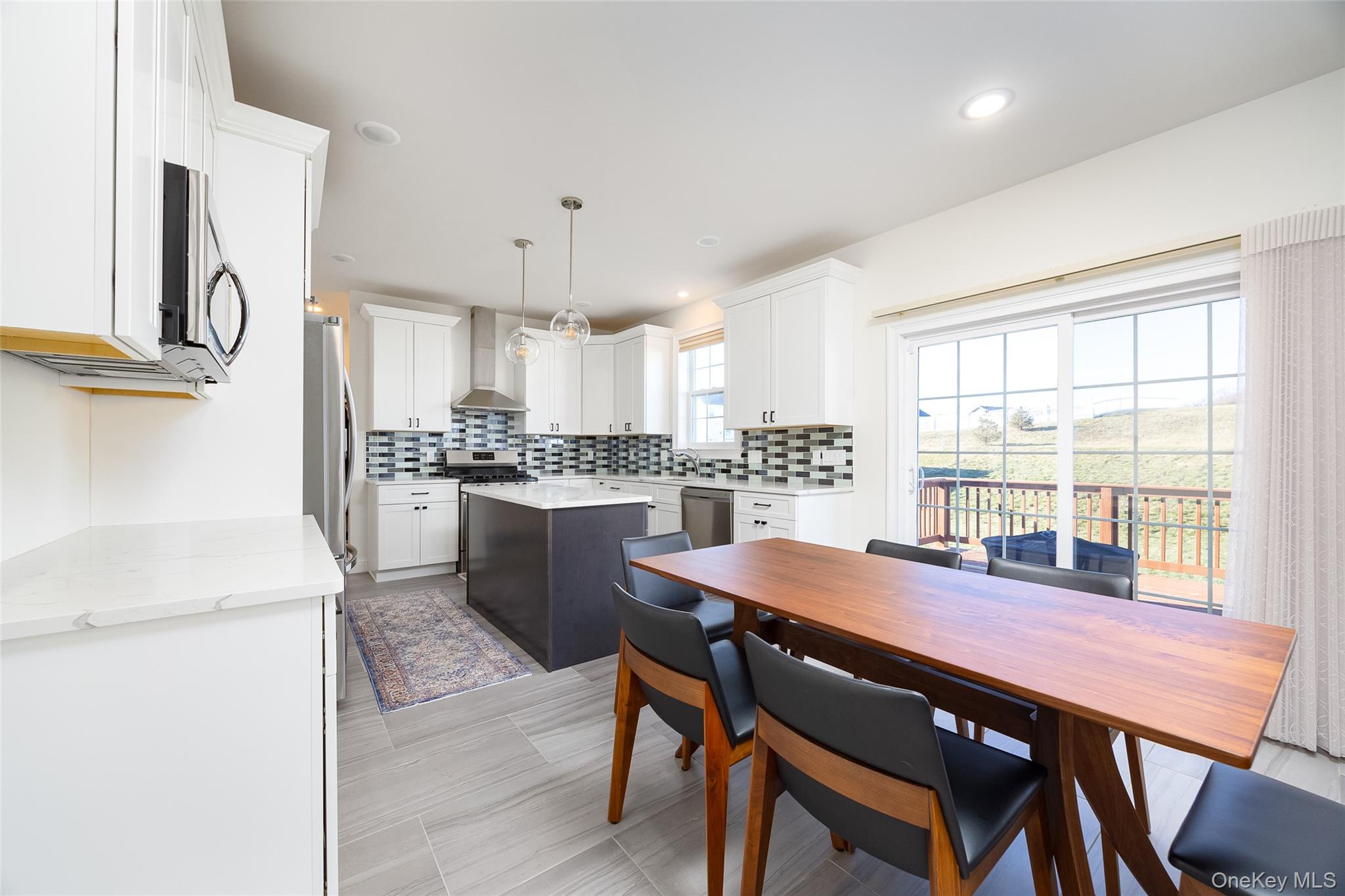 30 Kensington Lane, Poughkeepsie, NY 12603