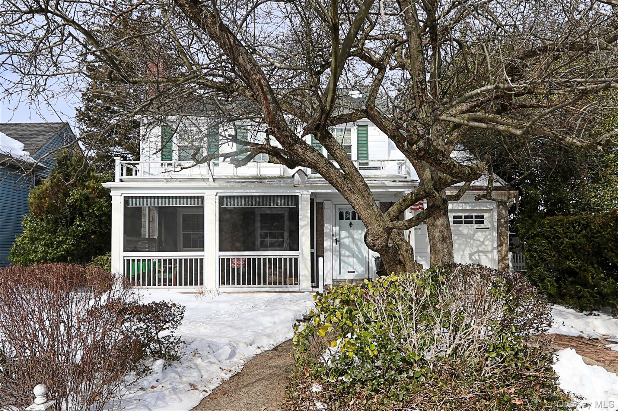 2926 Davis Street, Oceanside, NY 11572