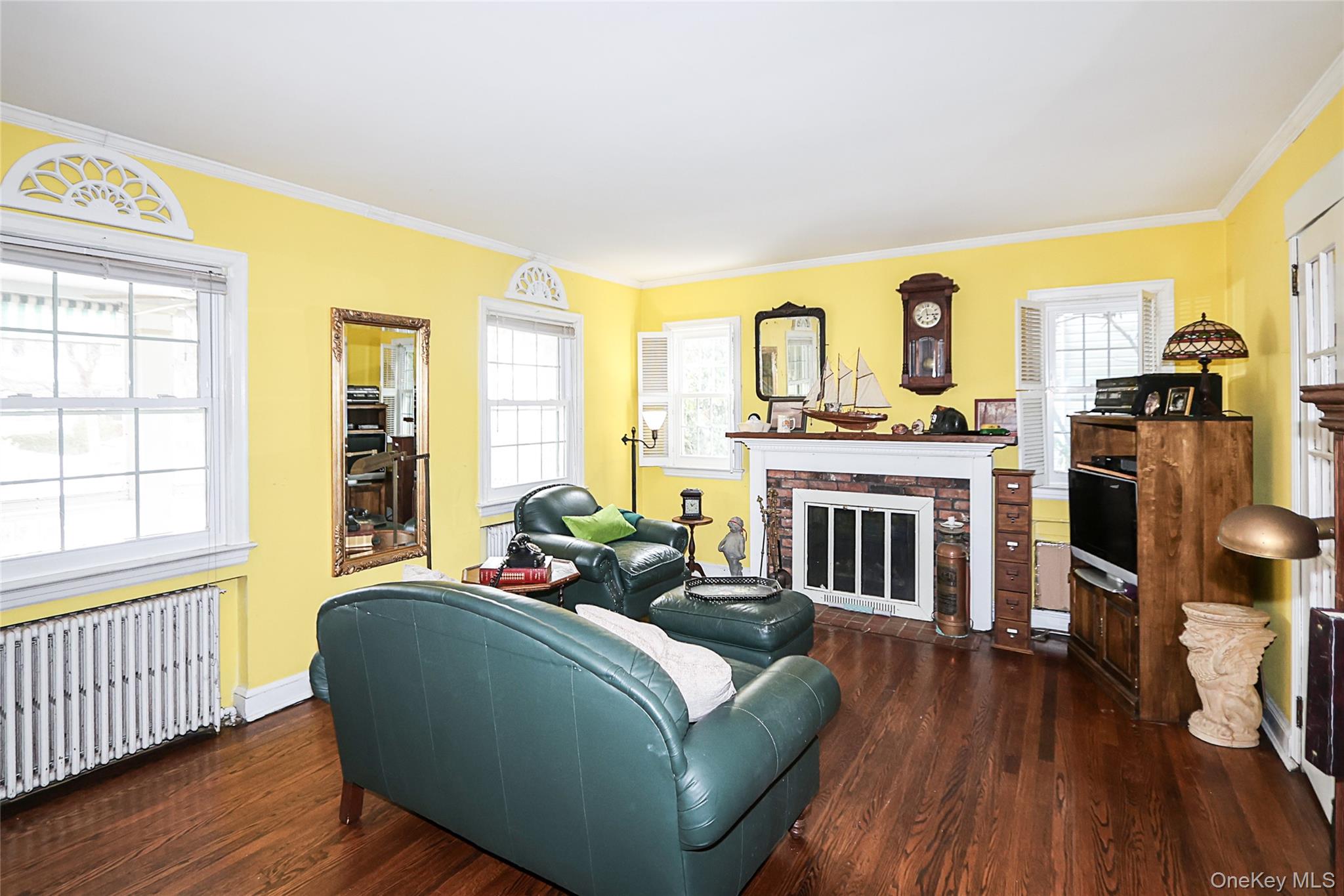 2926 Davis Street, Oceanside, NY 11572