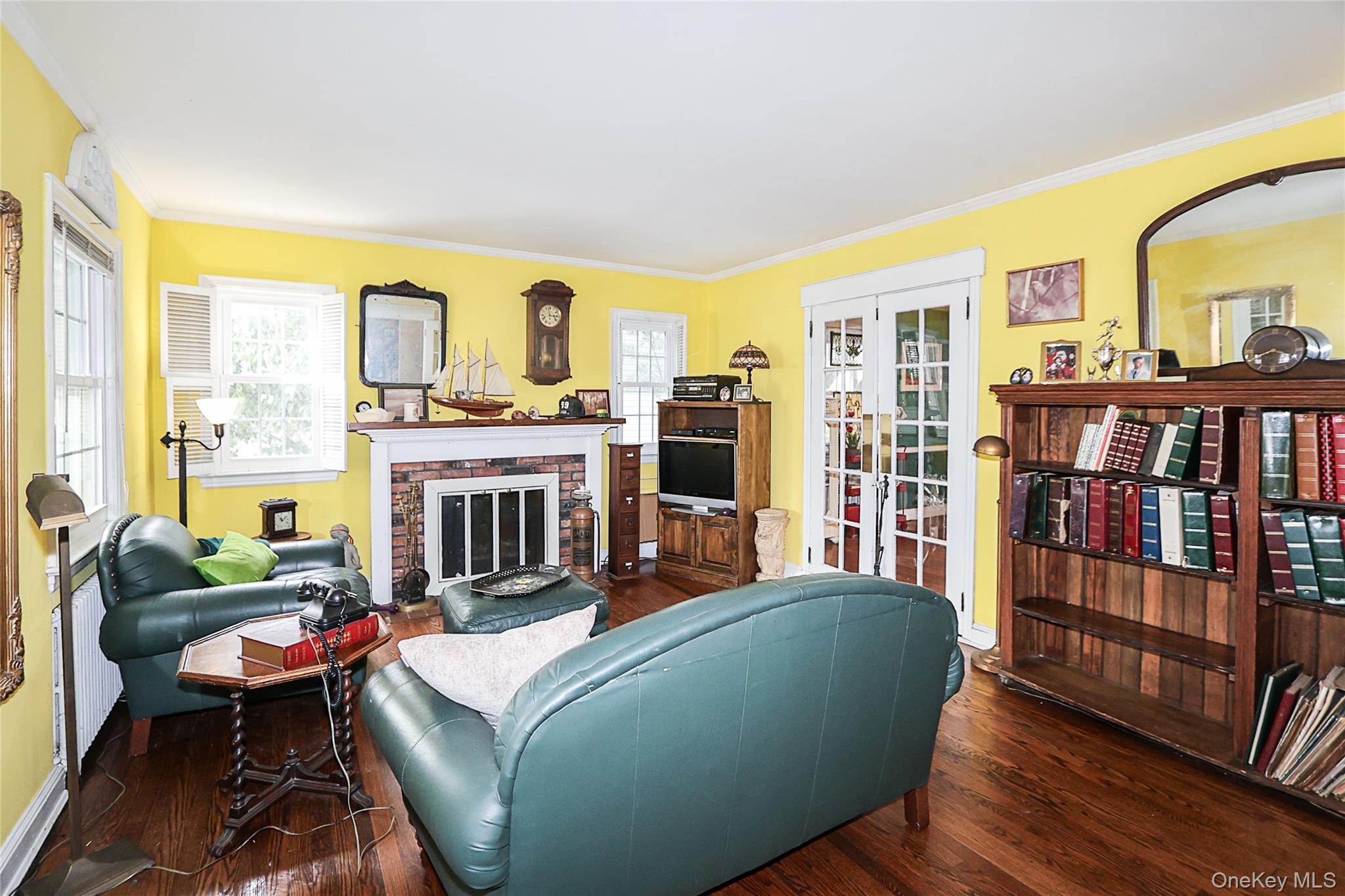 2926 Davis Street, Oceanside, NY 11572